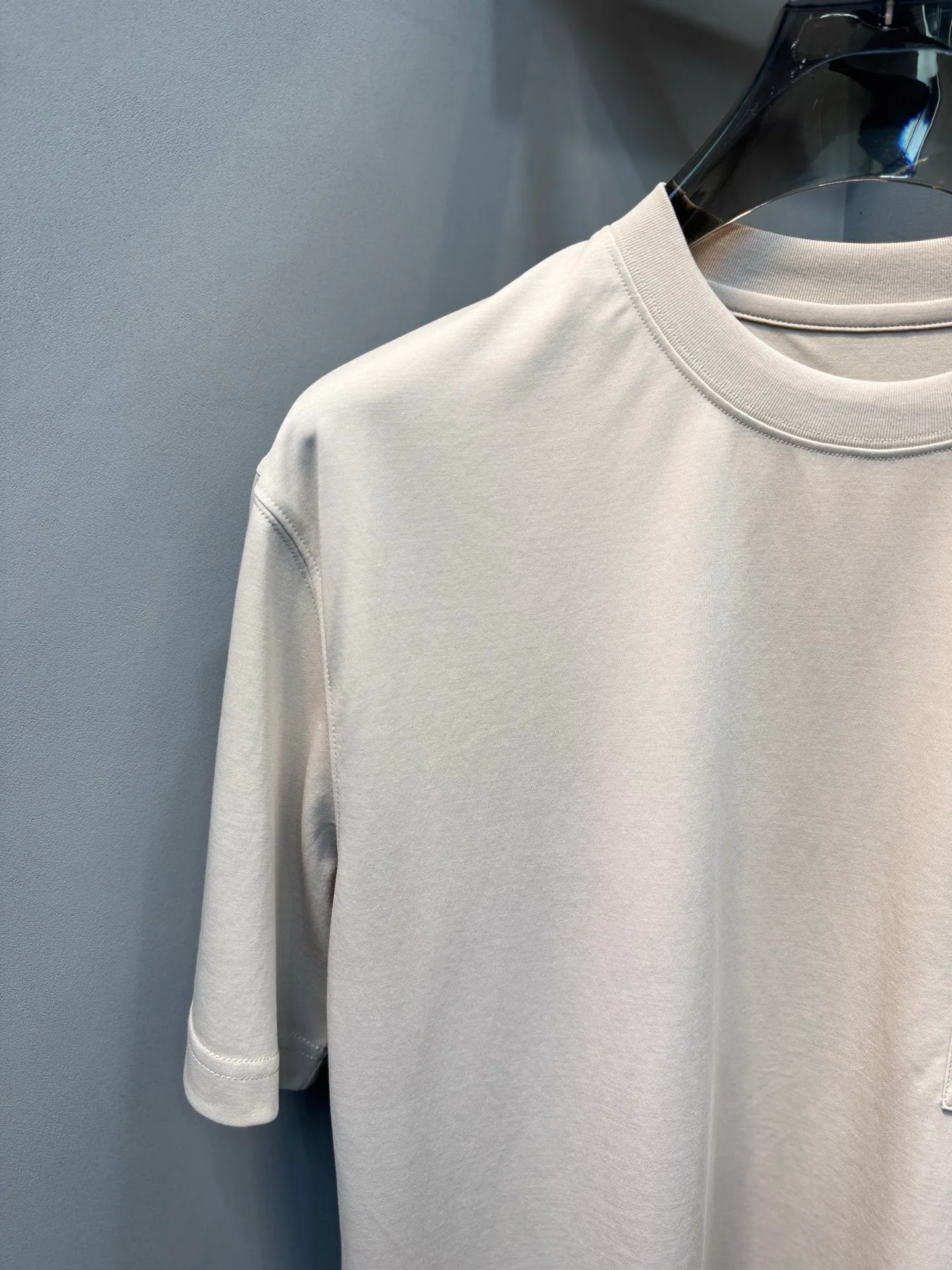 Футболки Женские Bottega Veneta 931240