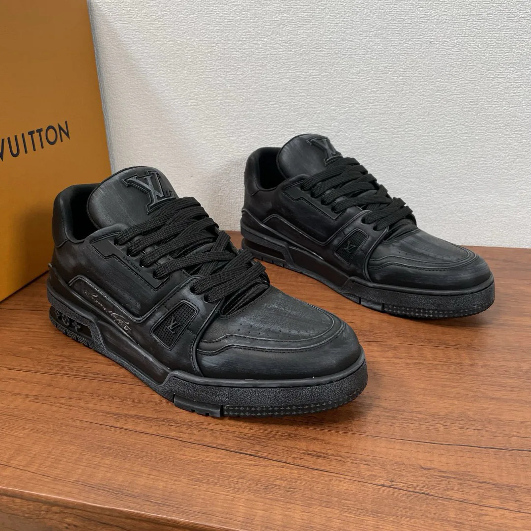 Кроссовки Женские Louis Vuitton 155185