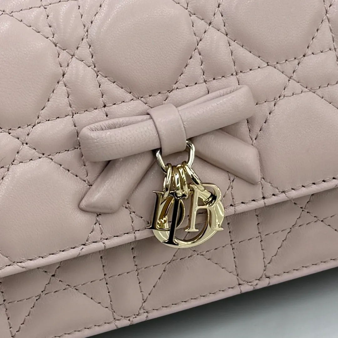 Классические Сумки Женские Christian Dior 12594775