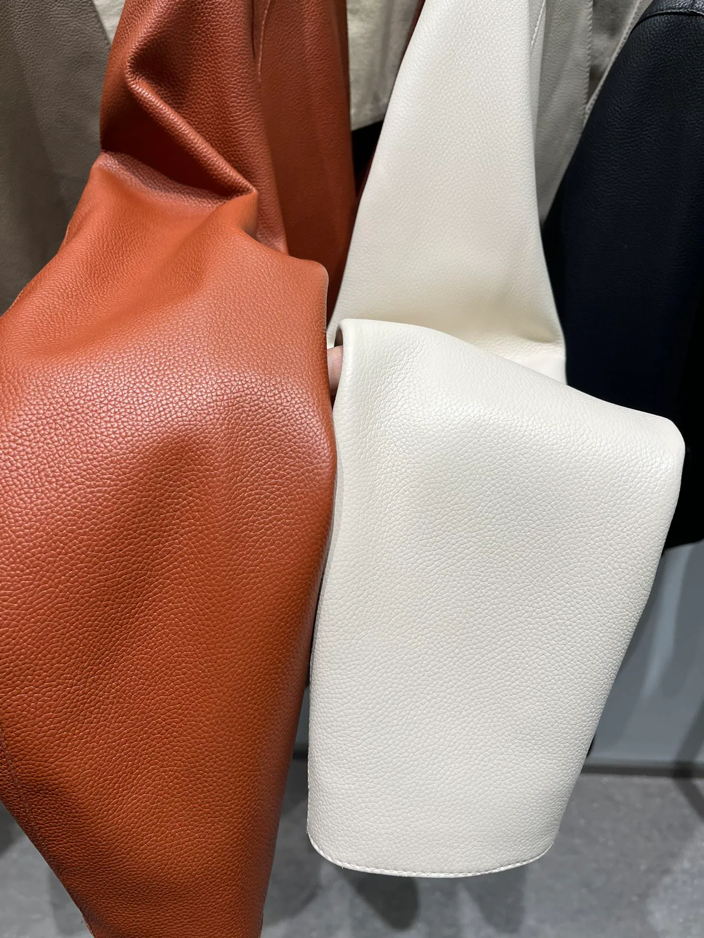 Кожаные Куртки И Дублёнки Женские Hermes 10037666