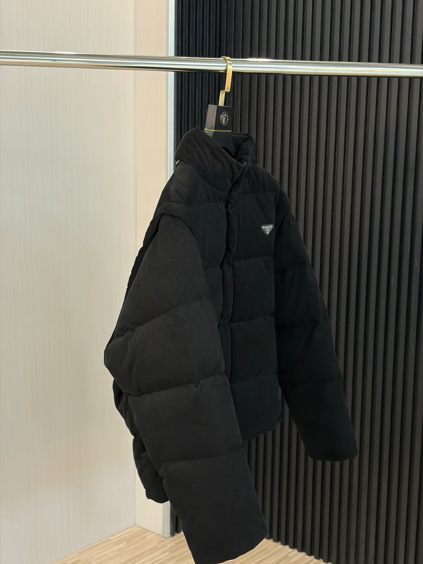 Куртки И Пуховики Мужские Prada 17935315