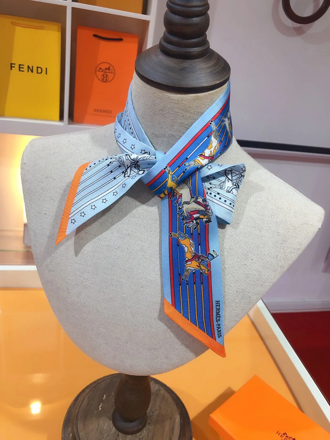 Платки Hermes 11394414