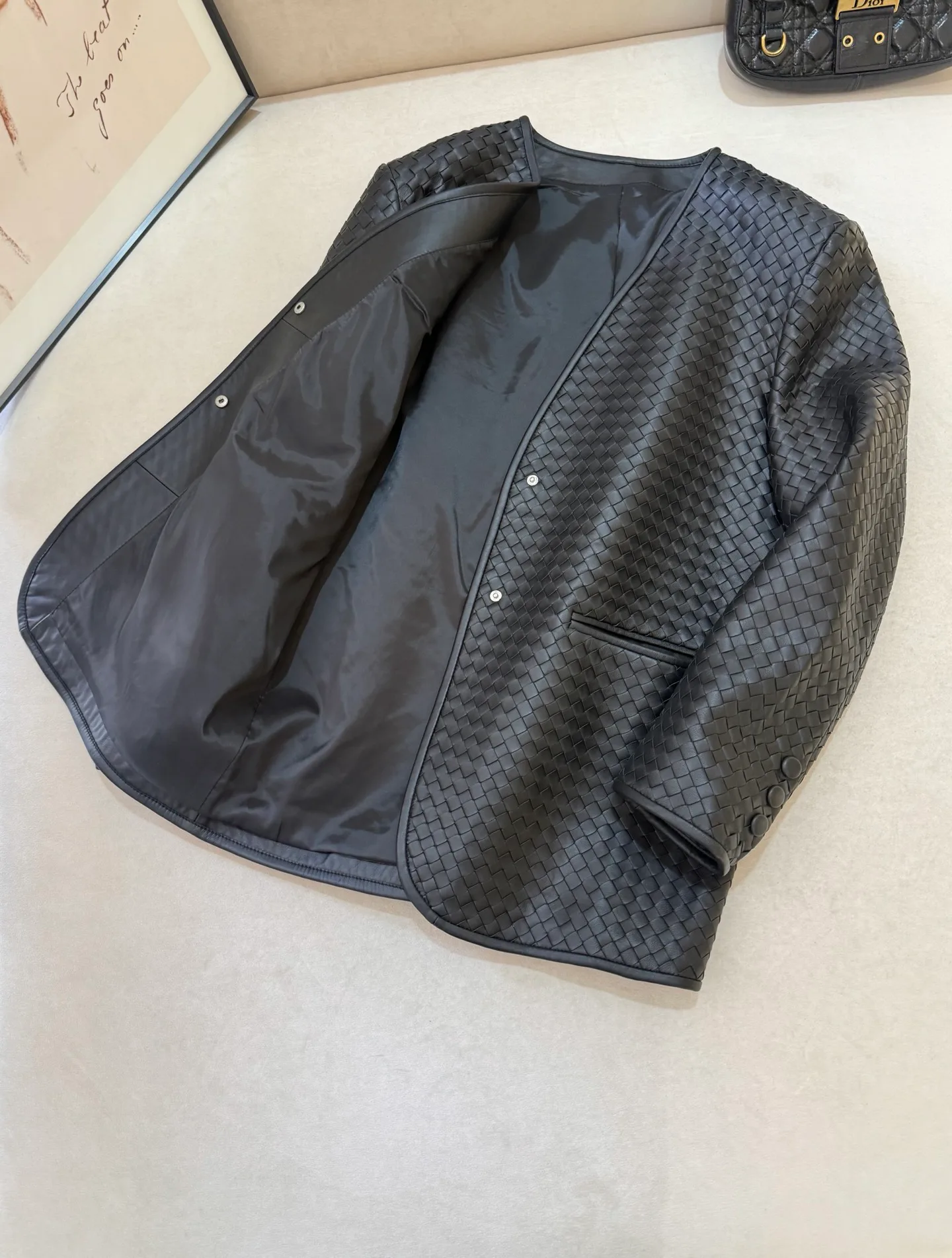 Кожаные Куртки И Дублёнки Женские Bottega Veneta 18208785