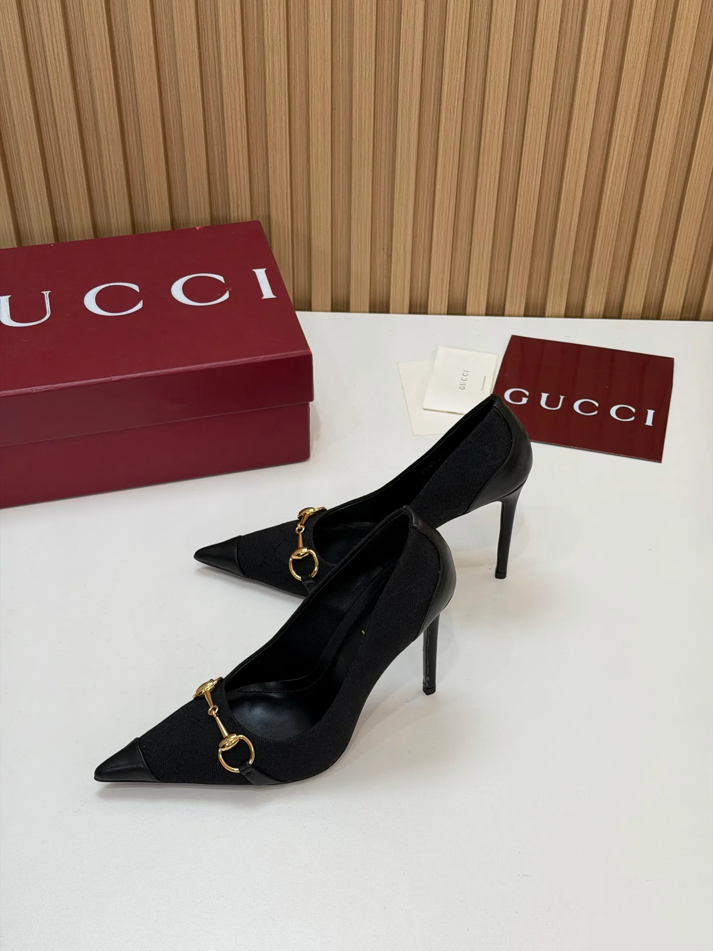 Туфли Женские Gucci 18245479