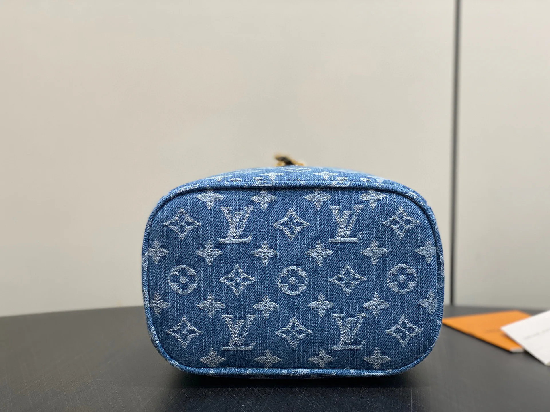 Клатчи Женские Louis Vuitton 11509359