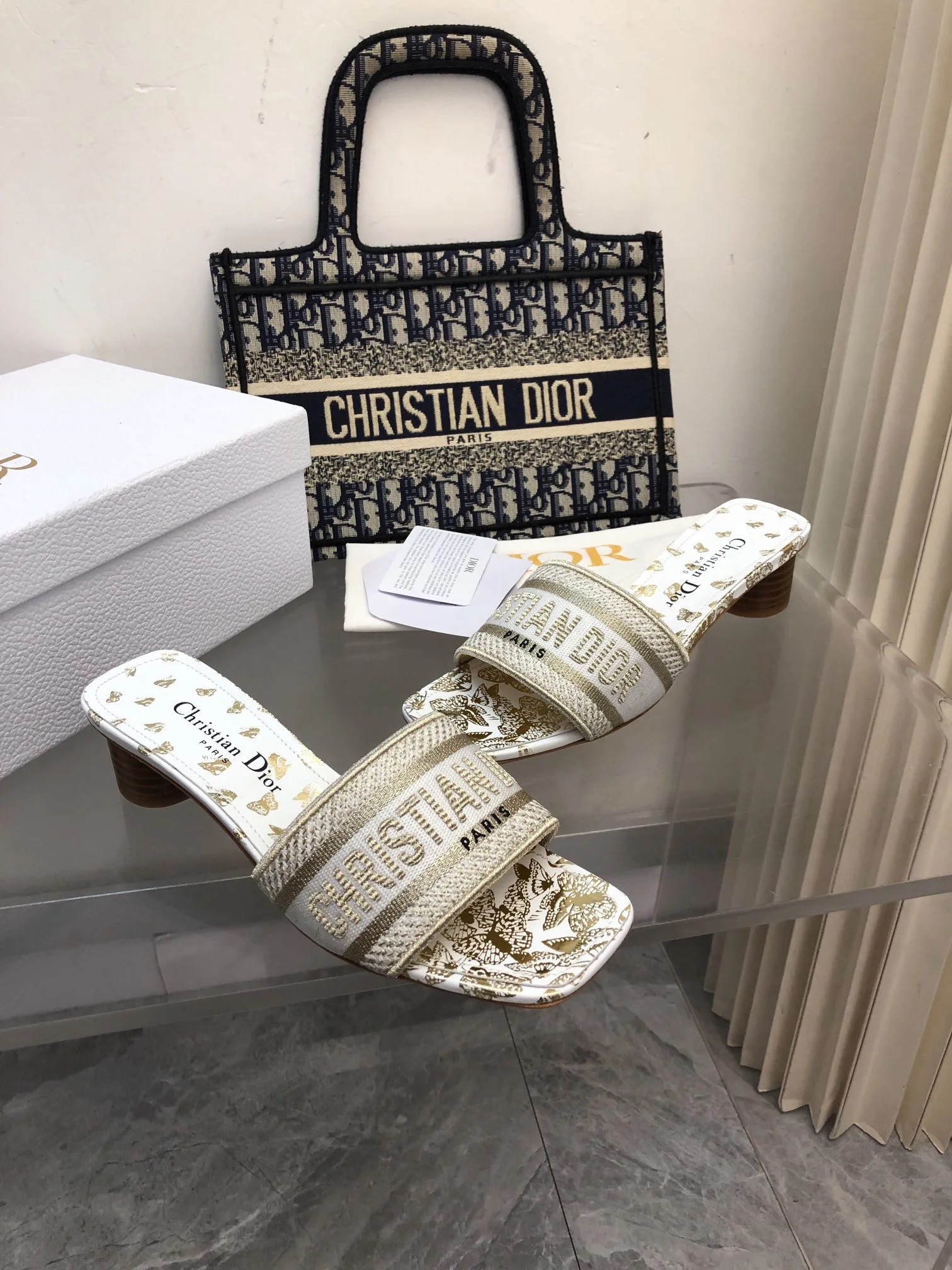 Босоножки Женские Christian Dior 18633998