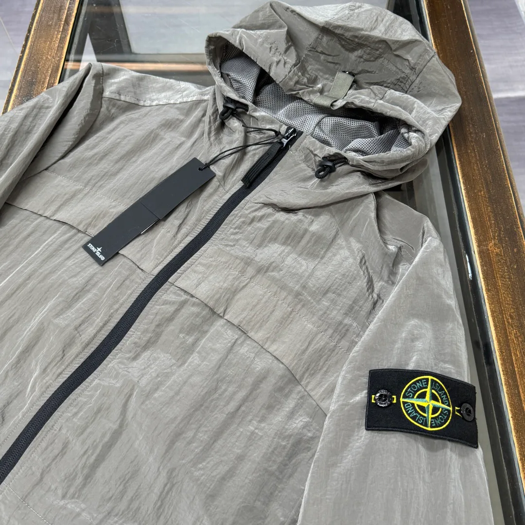 Куртки И Пуховики Мужские Stone Island 9642285