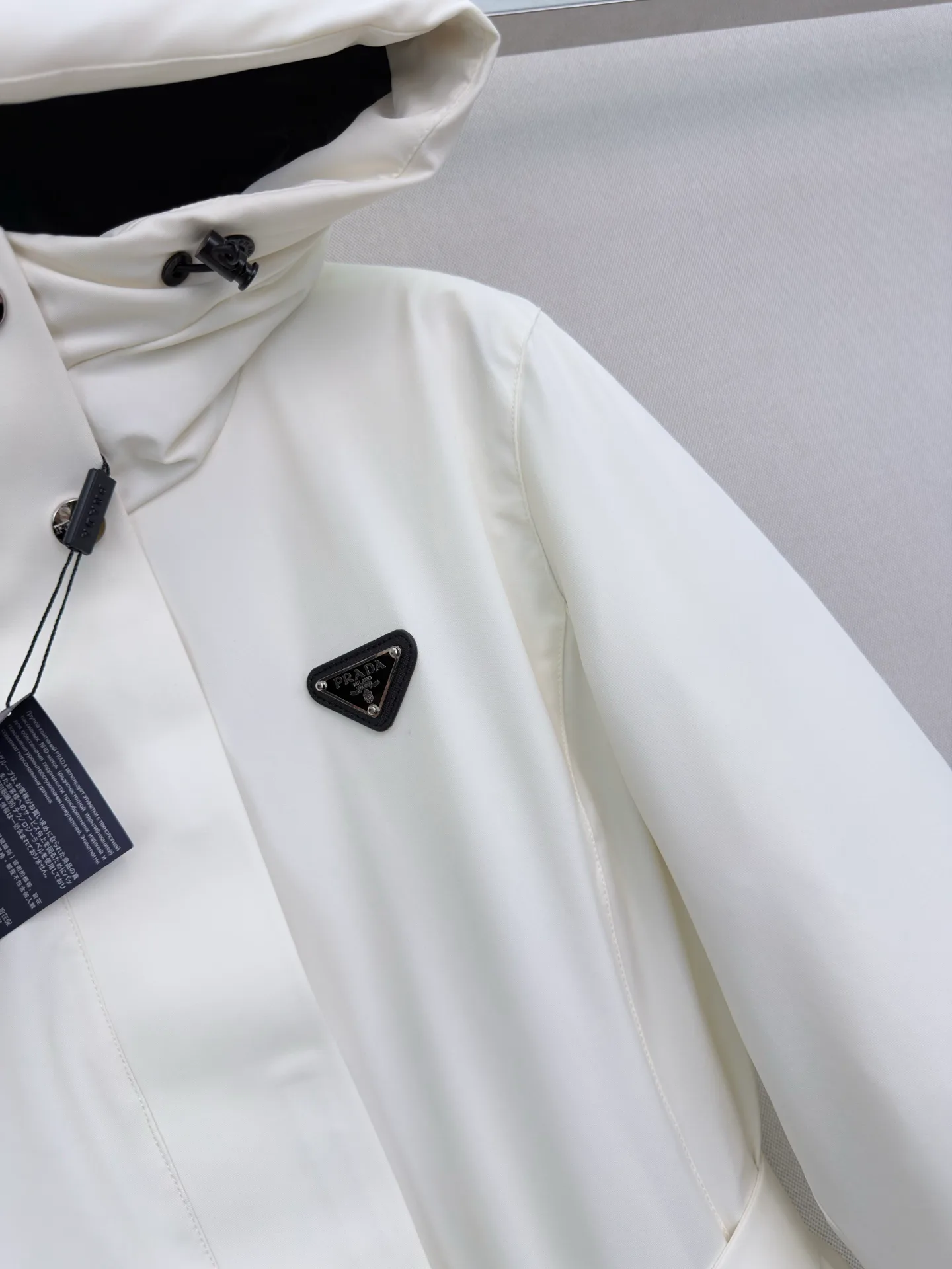 Куртки И Пуховики Женские Prada 19589647