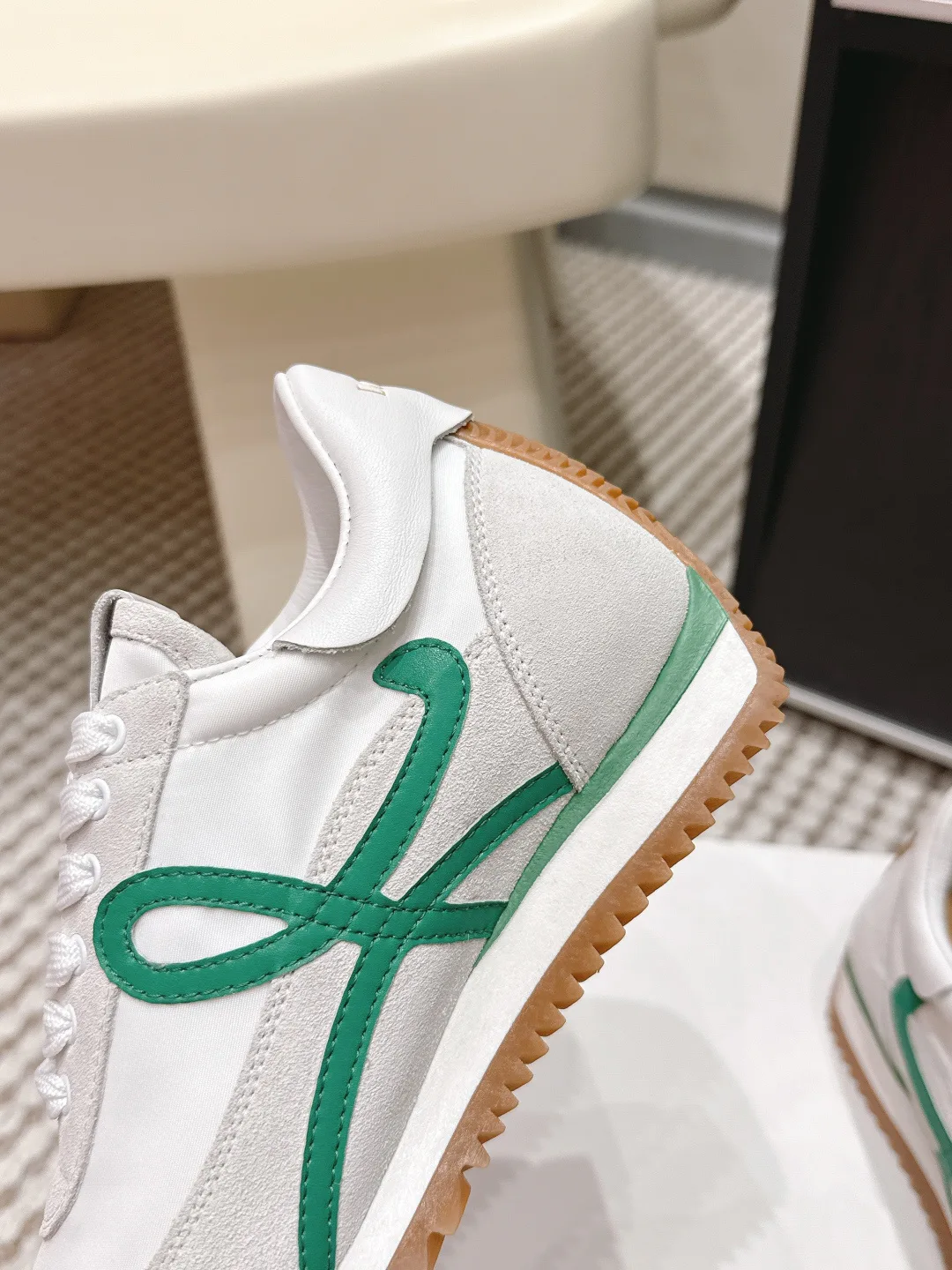 Кроссовки Женские Loewe 1866758