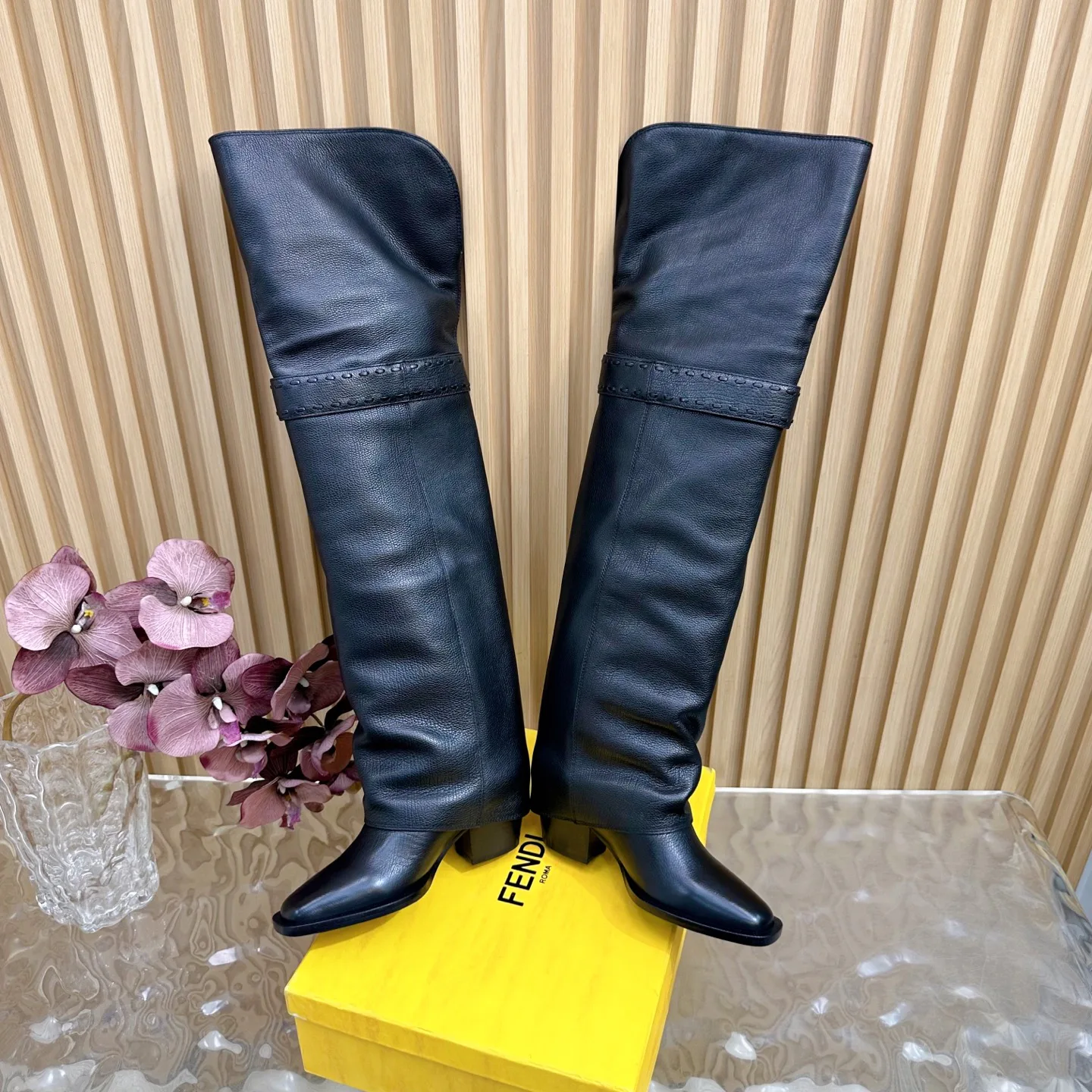 Сапоги Женские Fendi 18235462