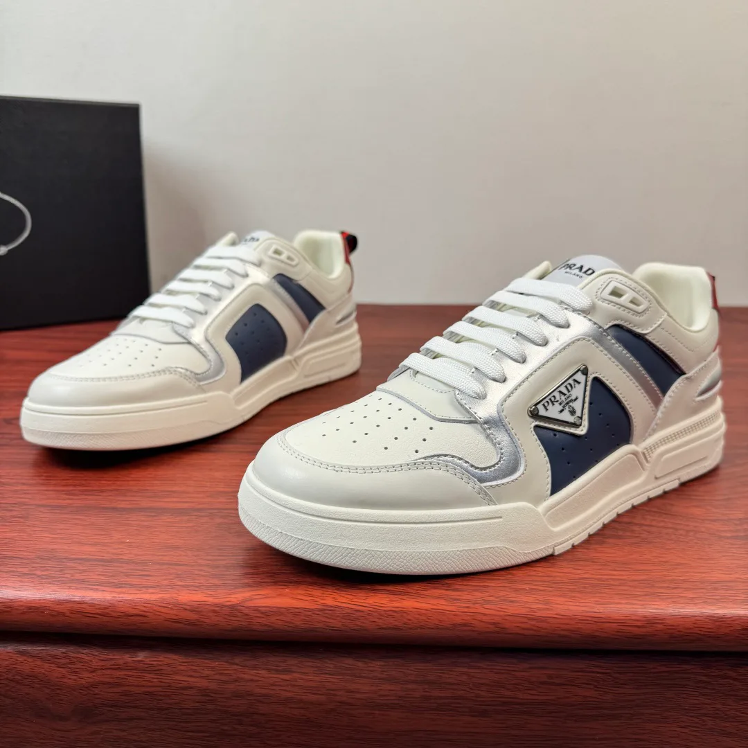 Кроссовки Мужские Prada 13216373