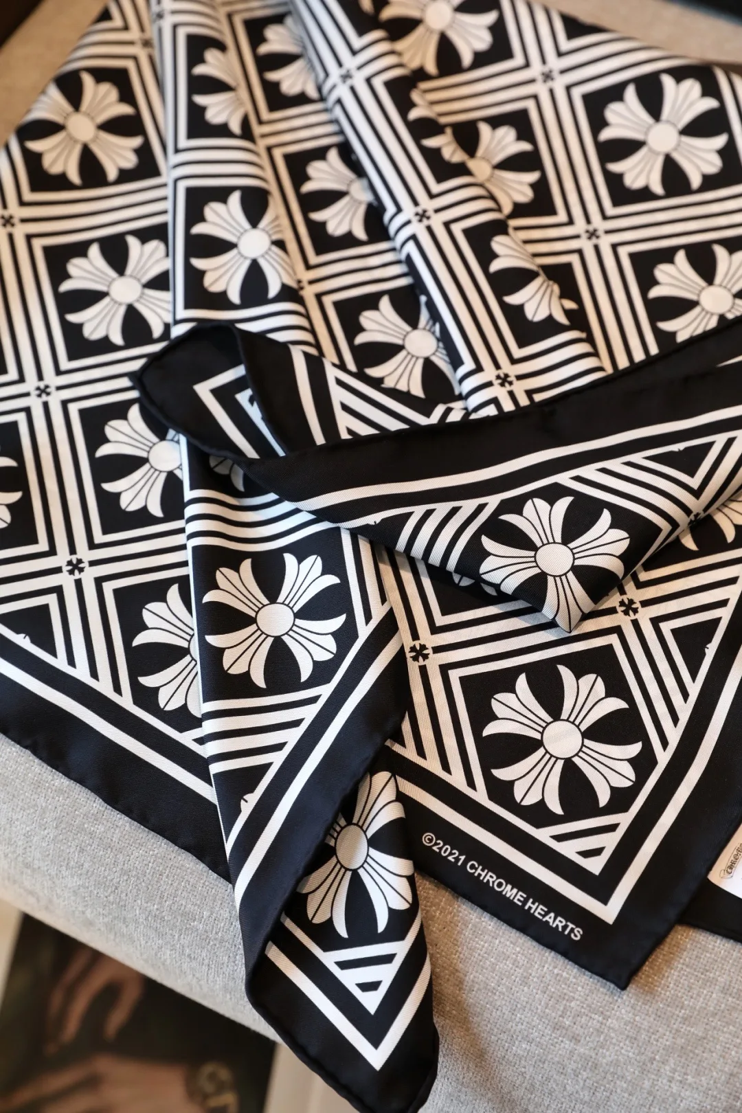 Платки Chrome Hearts 13449376