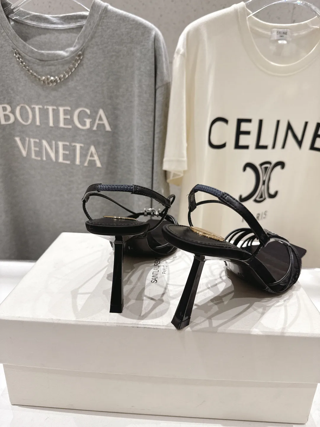 Босоножки Женские Saint Laurent 11623320