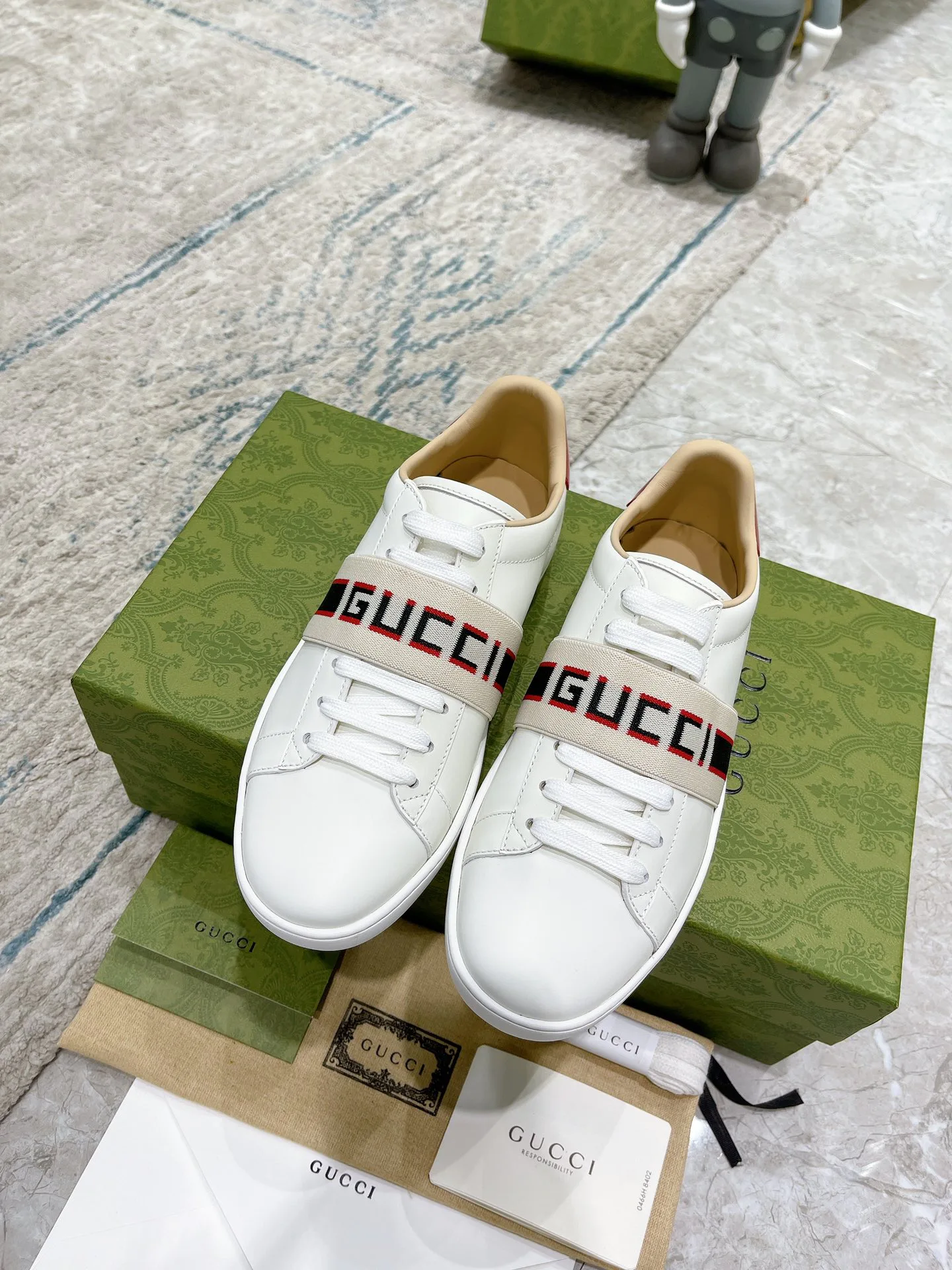 Кроссовки Женские Gucci 17620455