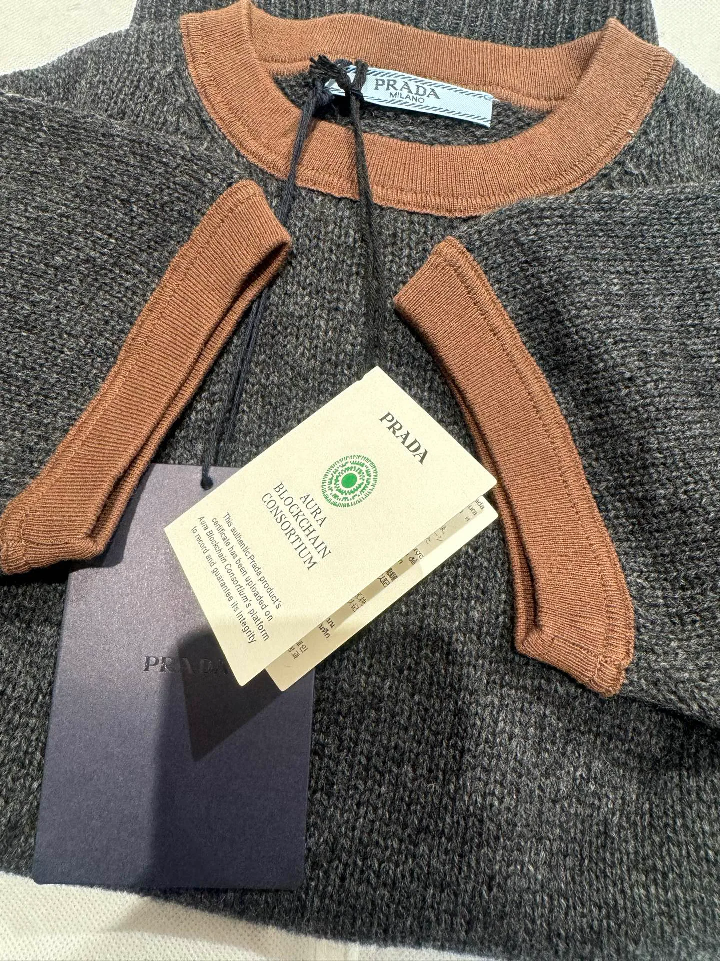 Топы Женские Prada 9812650