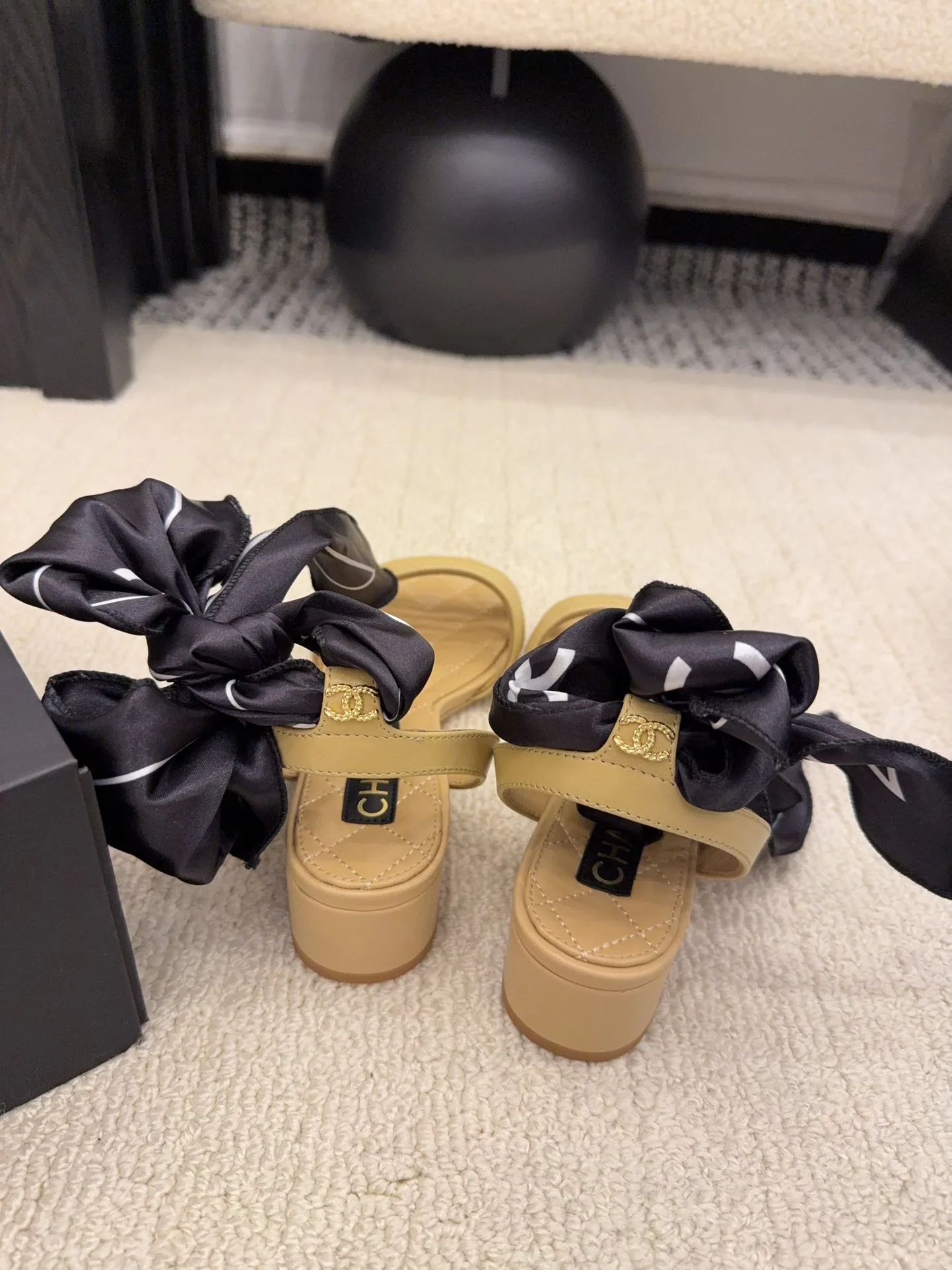 Босоножки Женские Chanel 453698