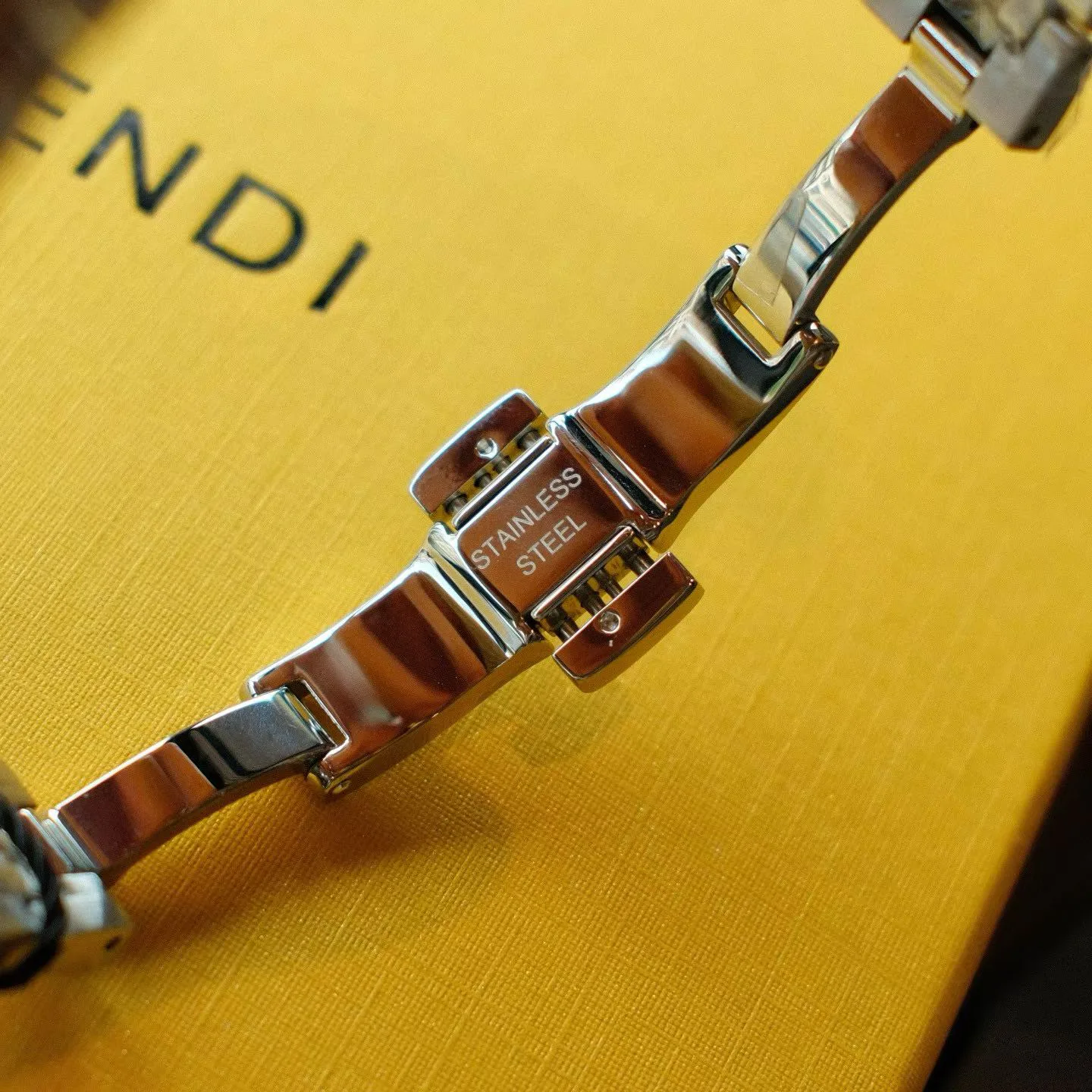 Часы Женские Fendi 4865386