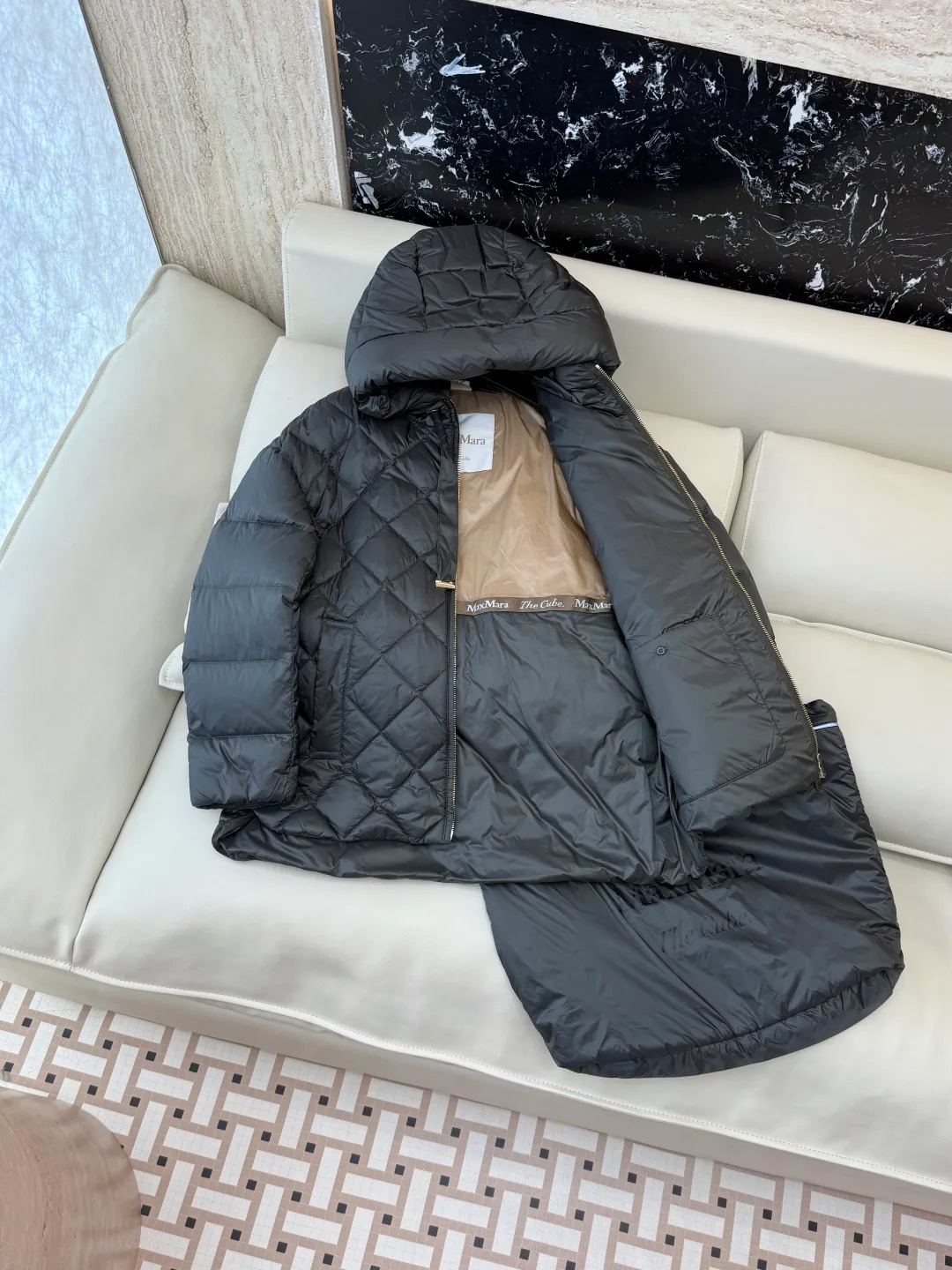 Куртки И Пуховики Женские Max Mara 19572371