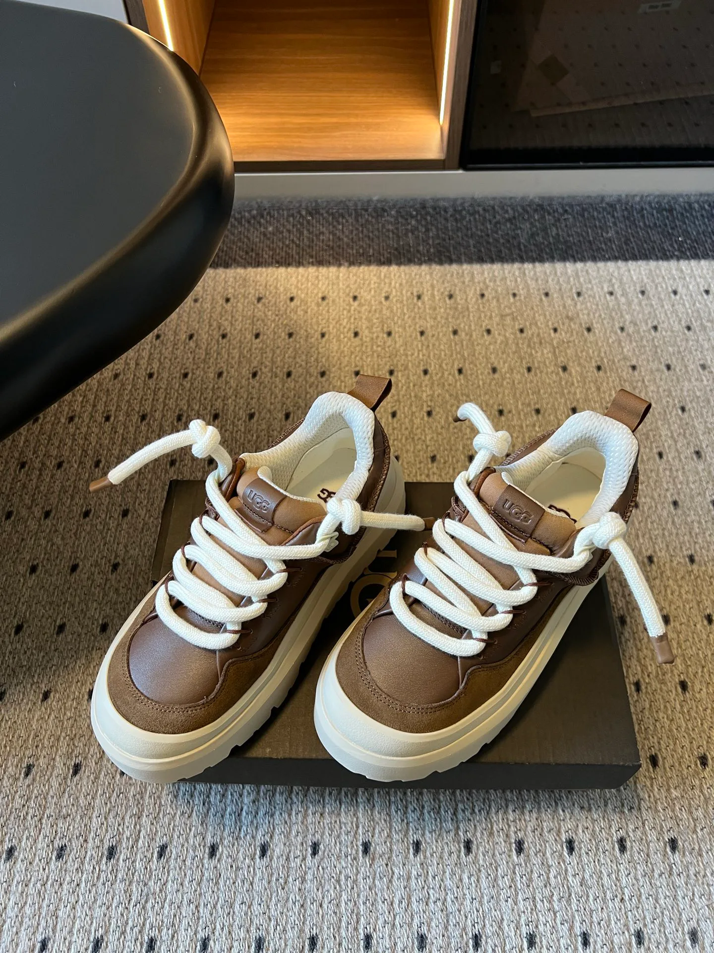 Кроссовки Женские Ugg 19237638