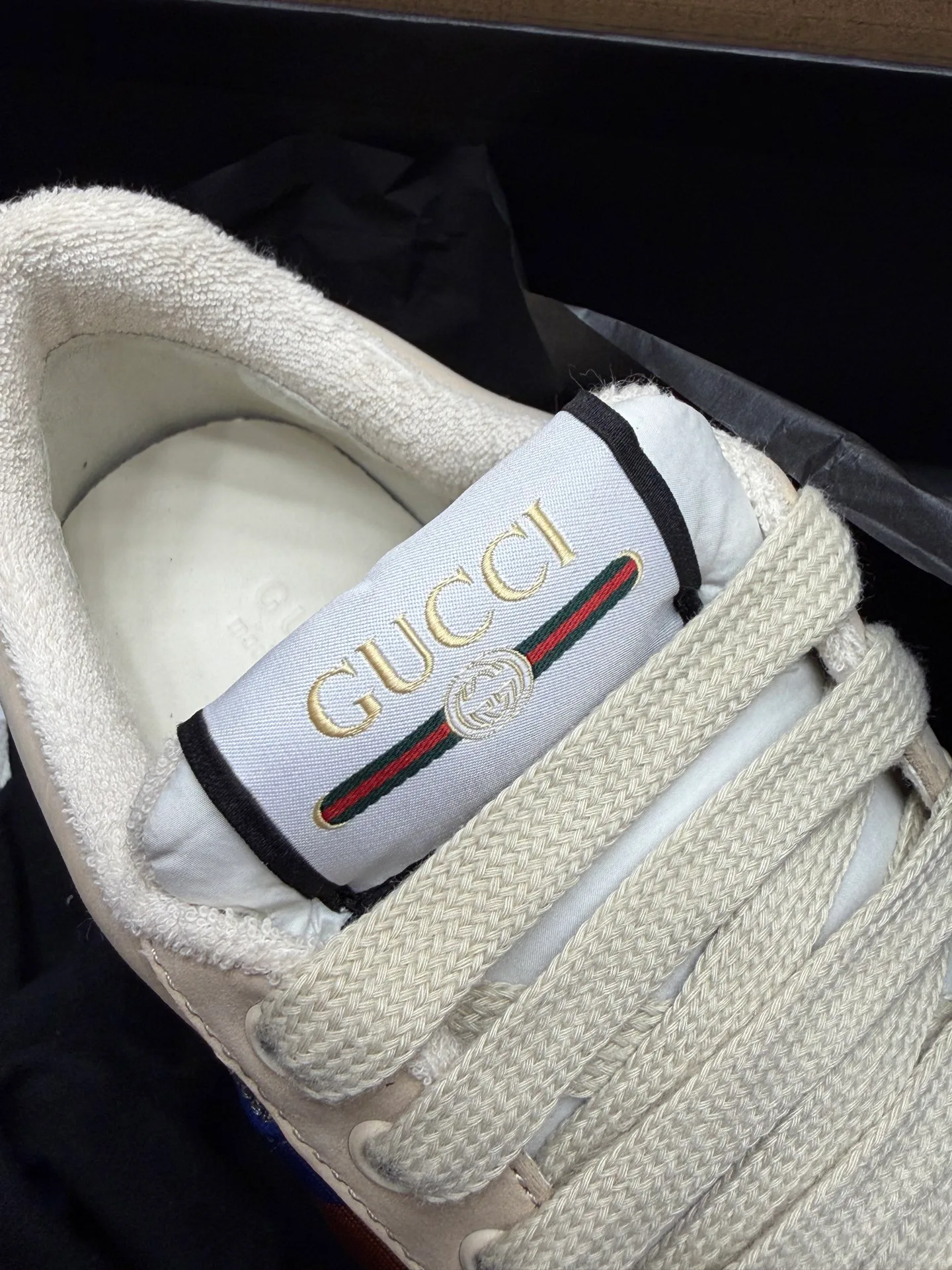 Кроссовки Женские Gucci 18995194