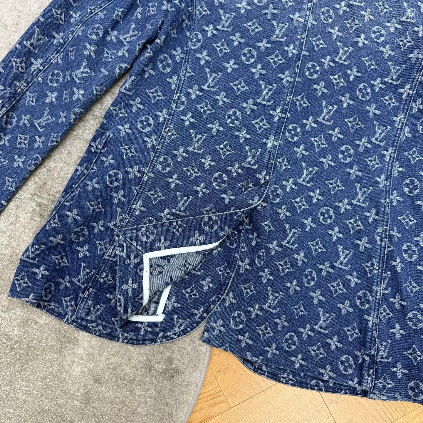Жакеты Женские Louis Vuitton 18348268