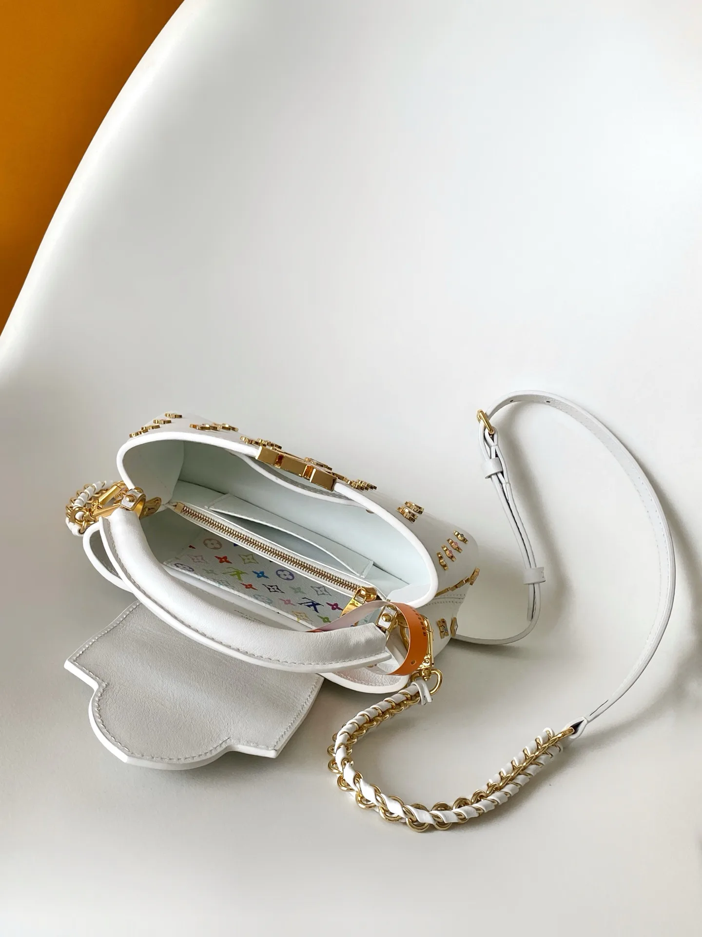 Классические Сумки Женские Louis Vuitton 9919550