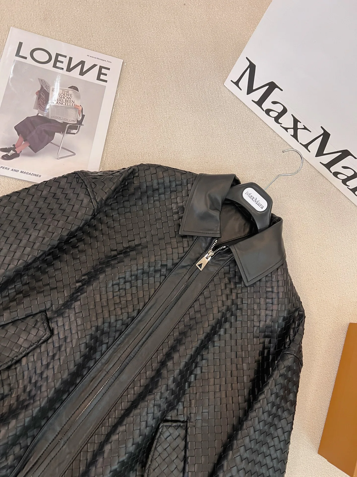 Кожаные Куртки И Дублёнки Женские Bottega Veneta 18064685