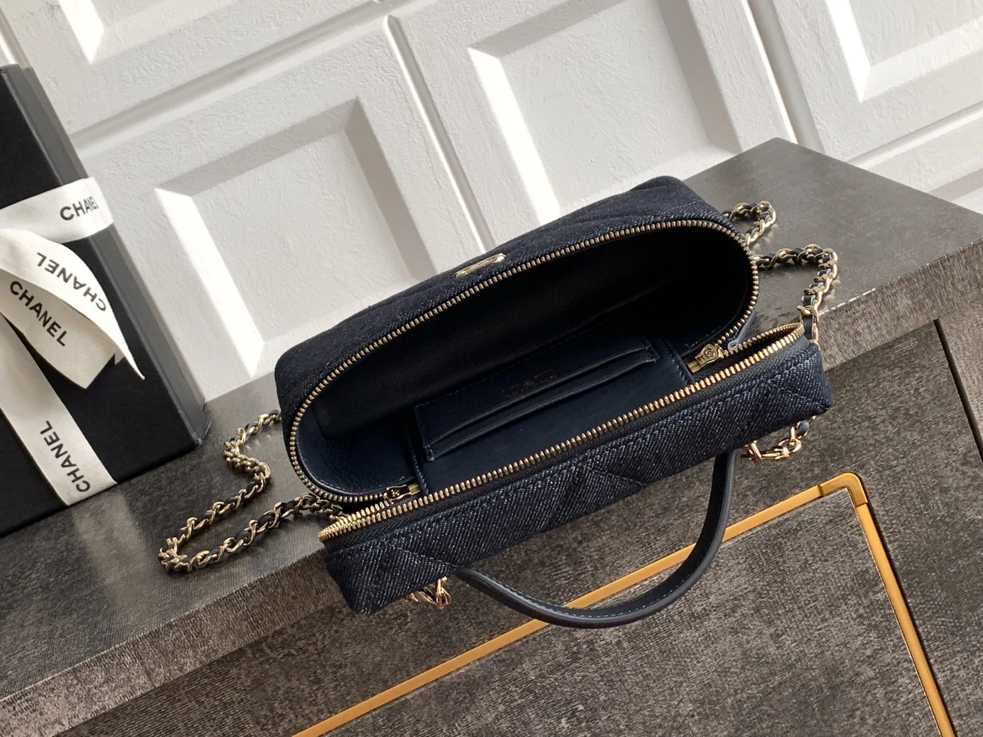 Сумки На Ремне Женские Chanel 13369833