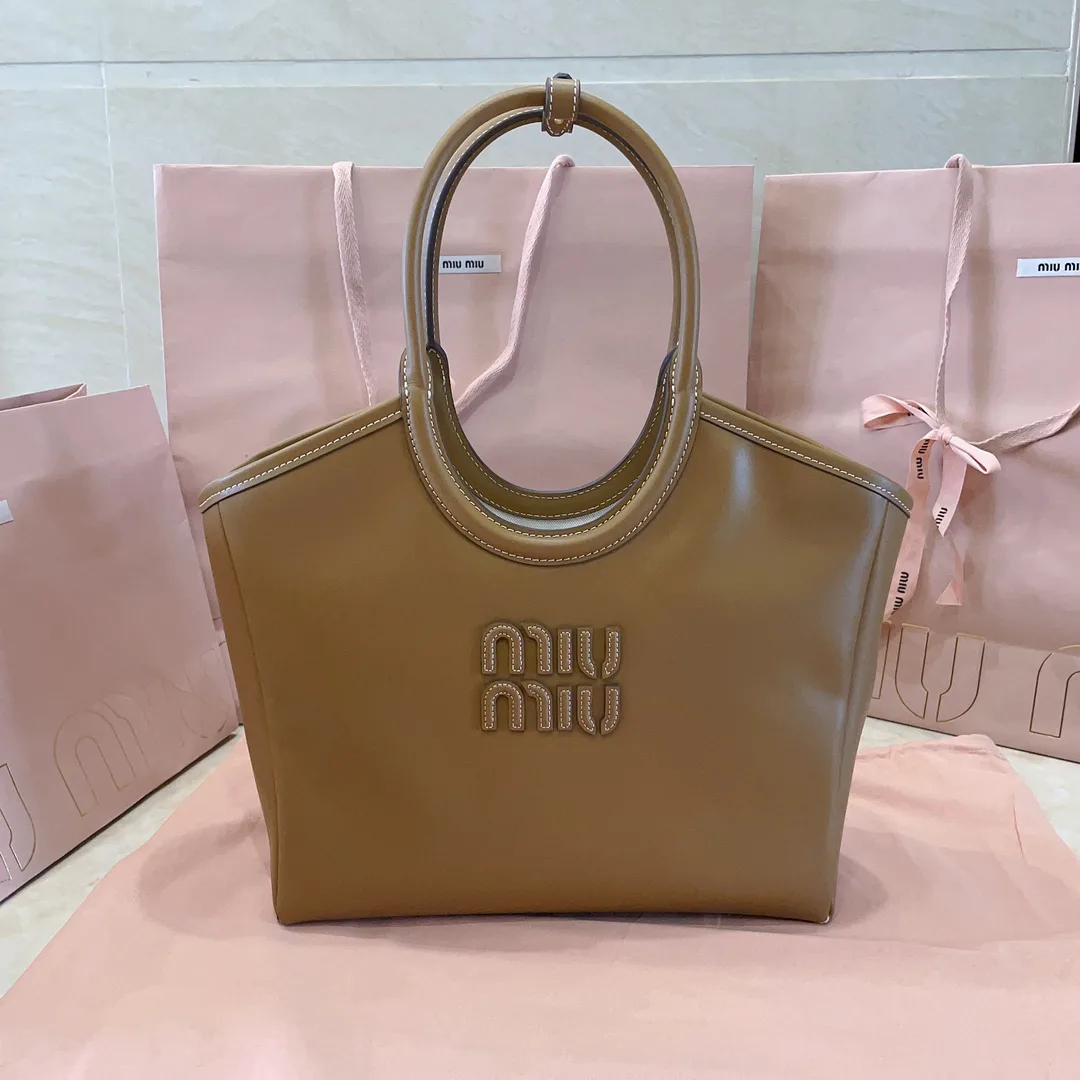 Классические Сумки Женские Miu Miu 445141