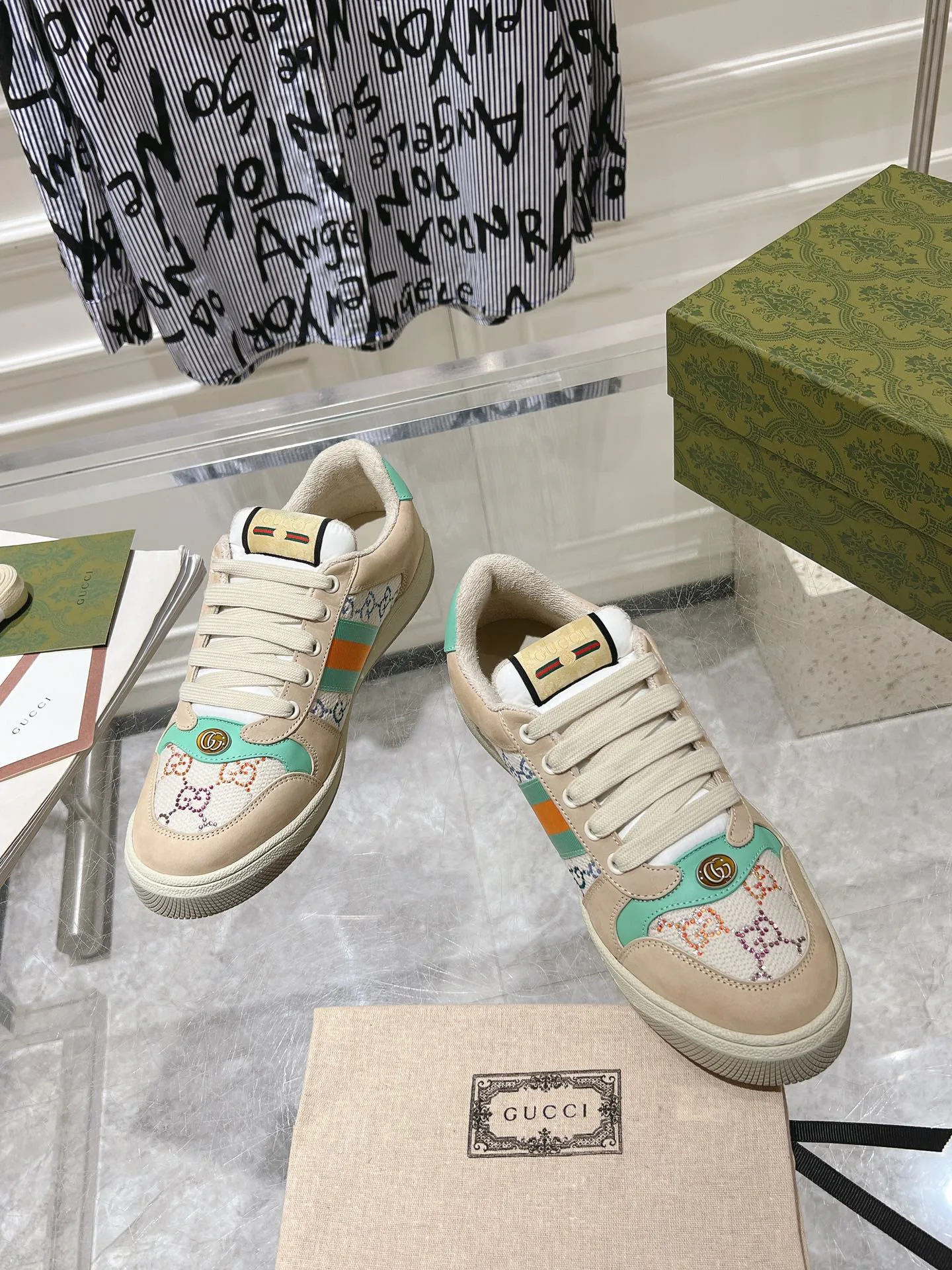 Кроссовки Женские Gucci 11709189