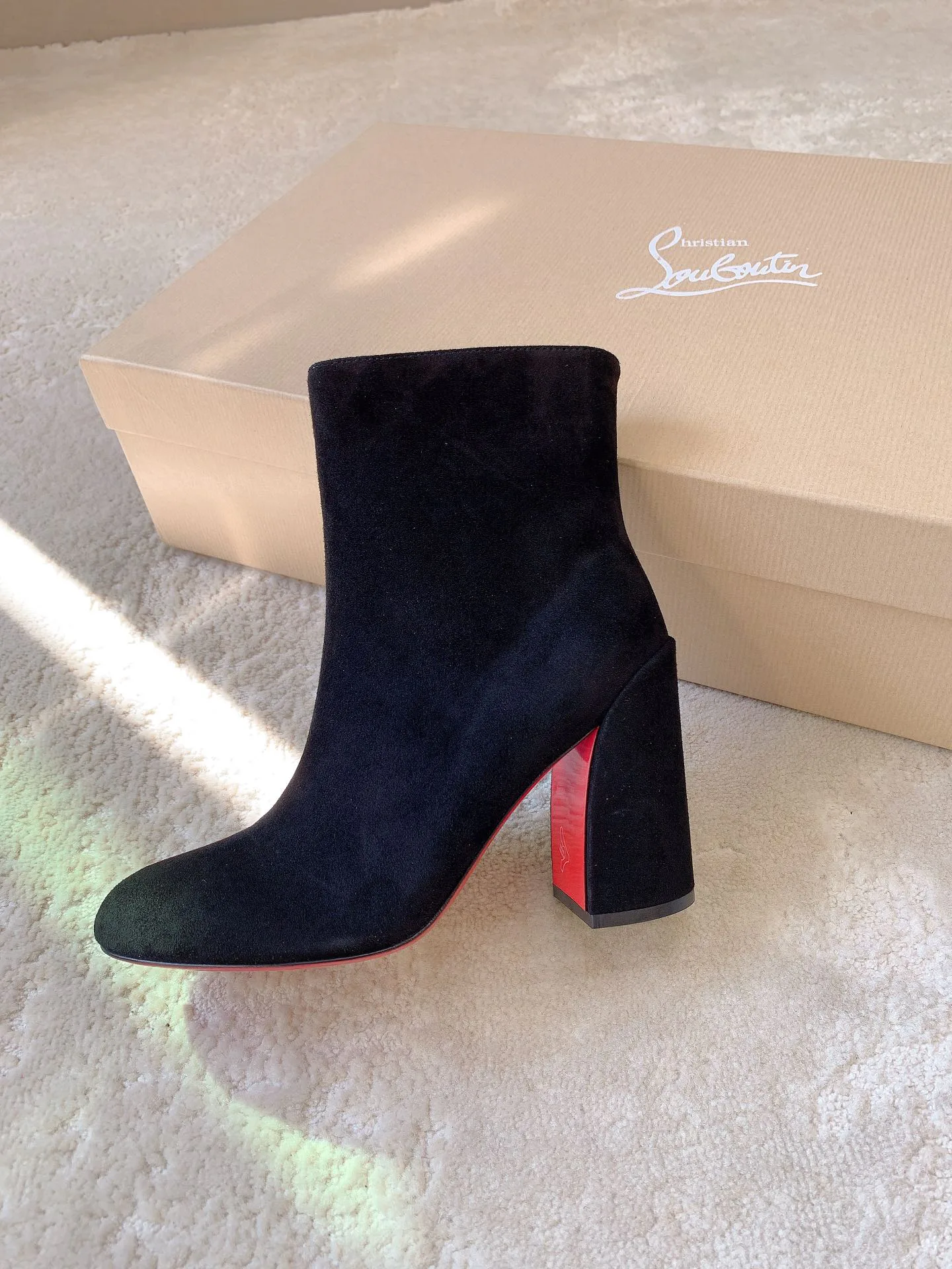 Ботильоны Женские Christian Louboutin 17962850