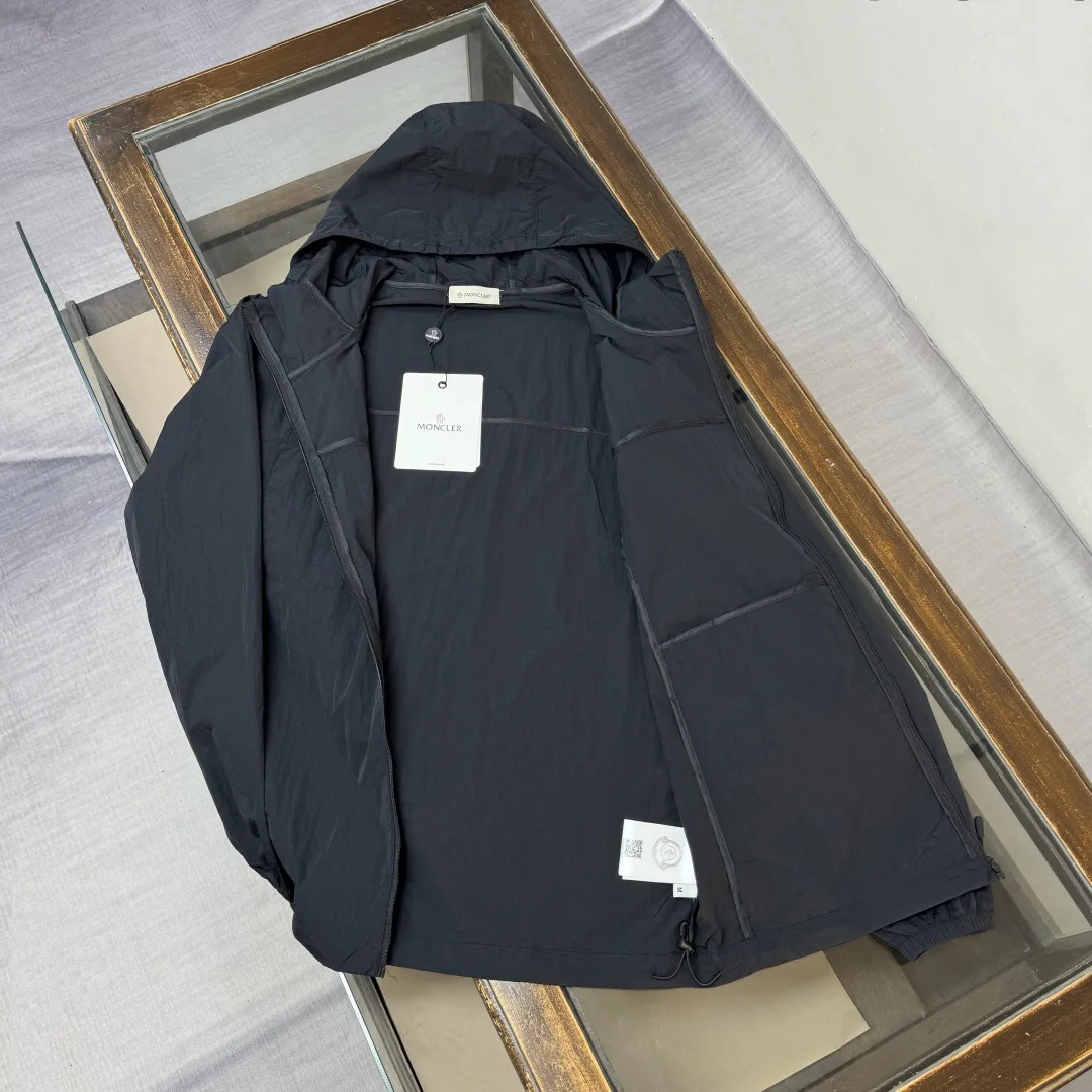 Куртки И Пуховики Мужские Moncler 17286043
