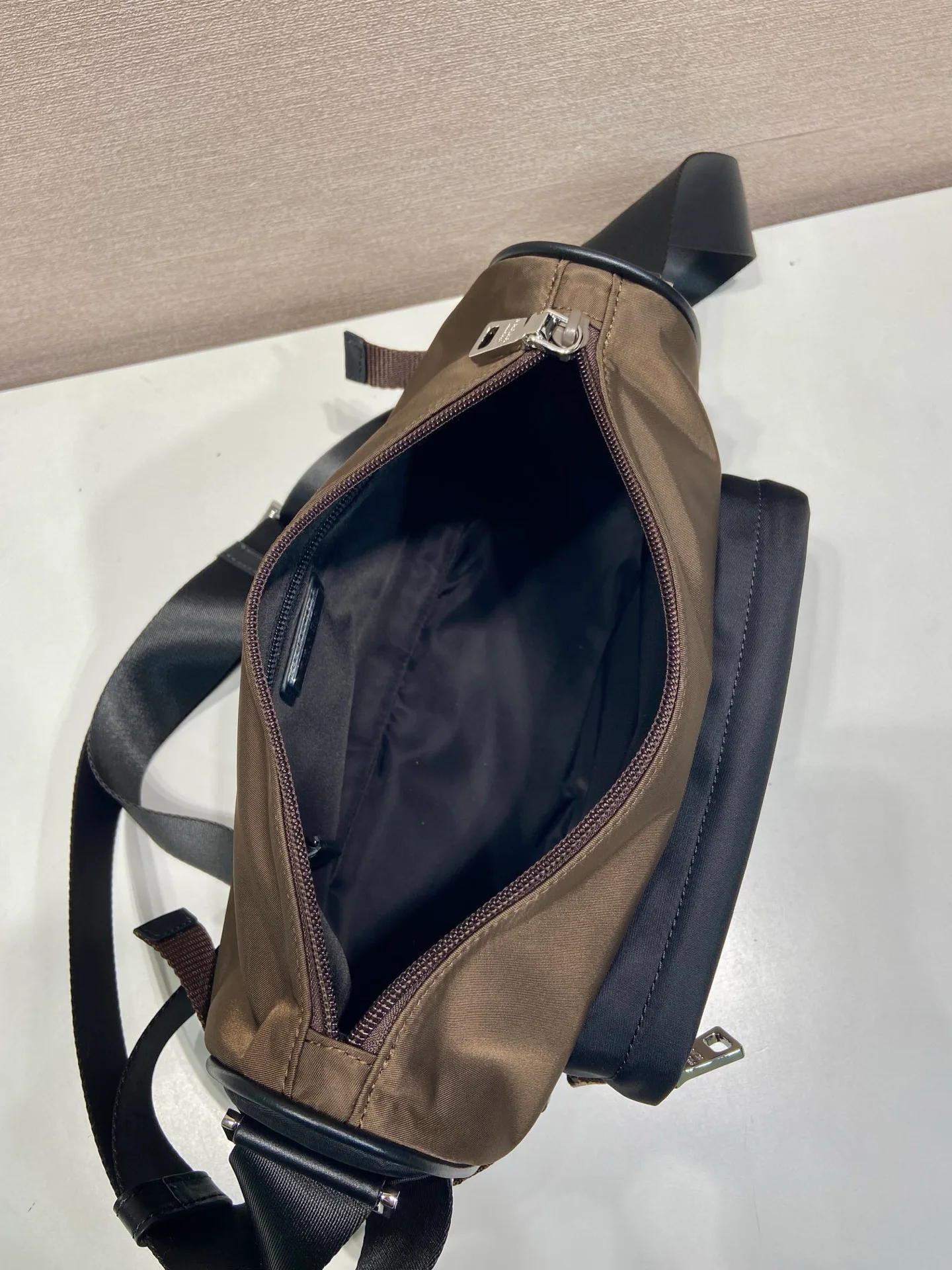 Сумки На Ремне Женские Prada 12757386