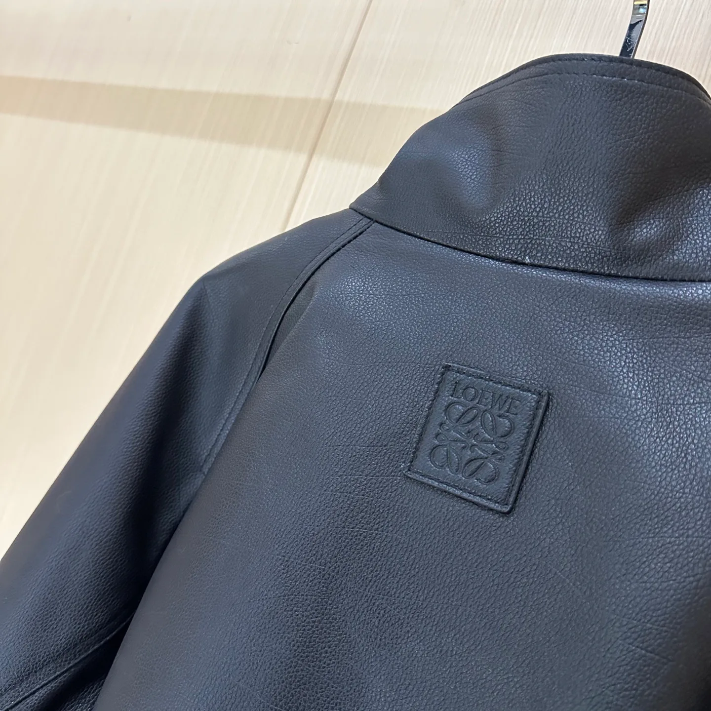 Кожаные Куртки И Дублёнки Женские Loewe 1782366