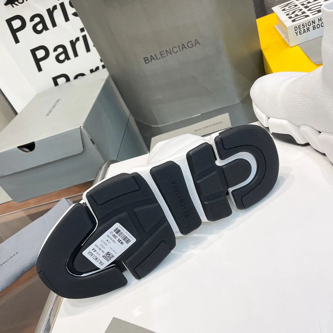 Кроссовки Женские Balenciaga 17955650