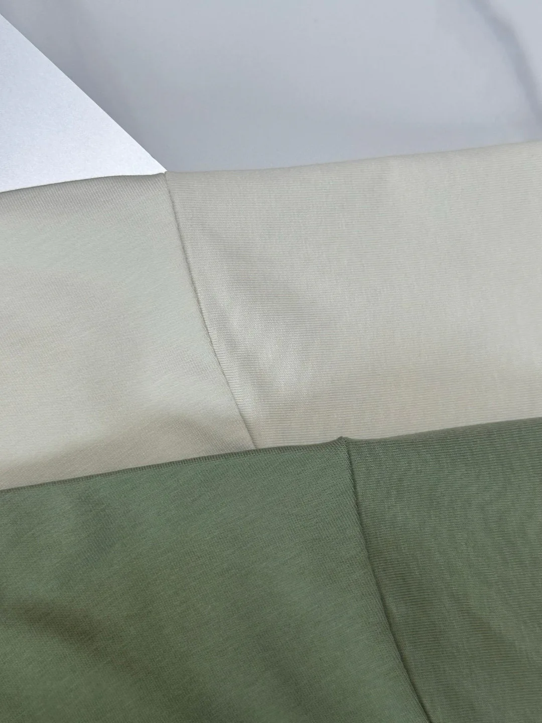 Футболки Женские Burberry 12670