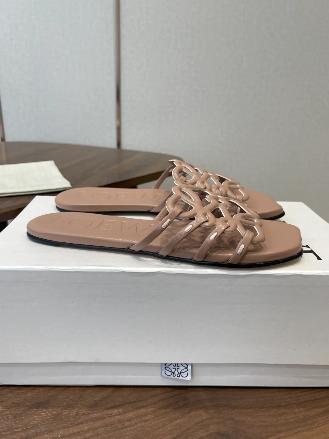 Шлепанцы Женские Loewe 11428022