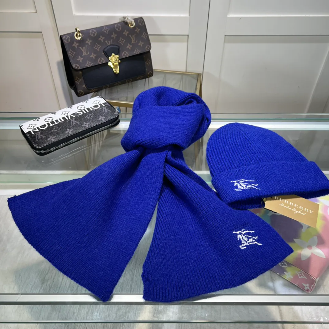 Головные Уборы Burberry 823953