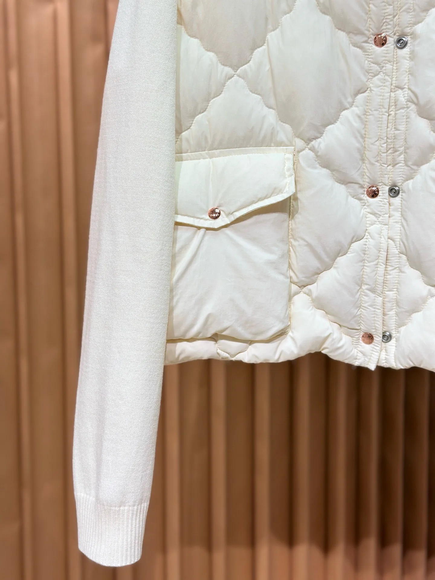 Куртки И Пуховики Женские Moncler 18016937