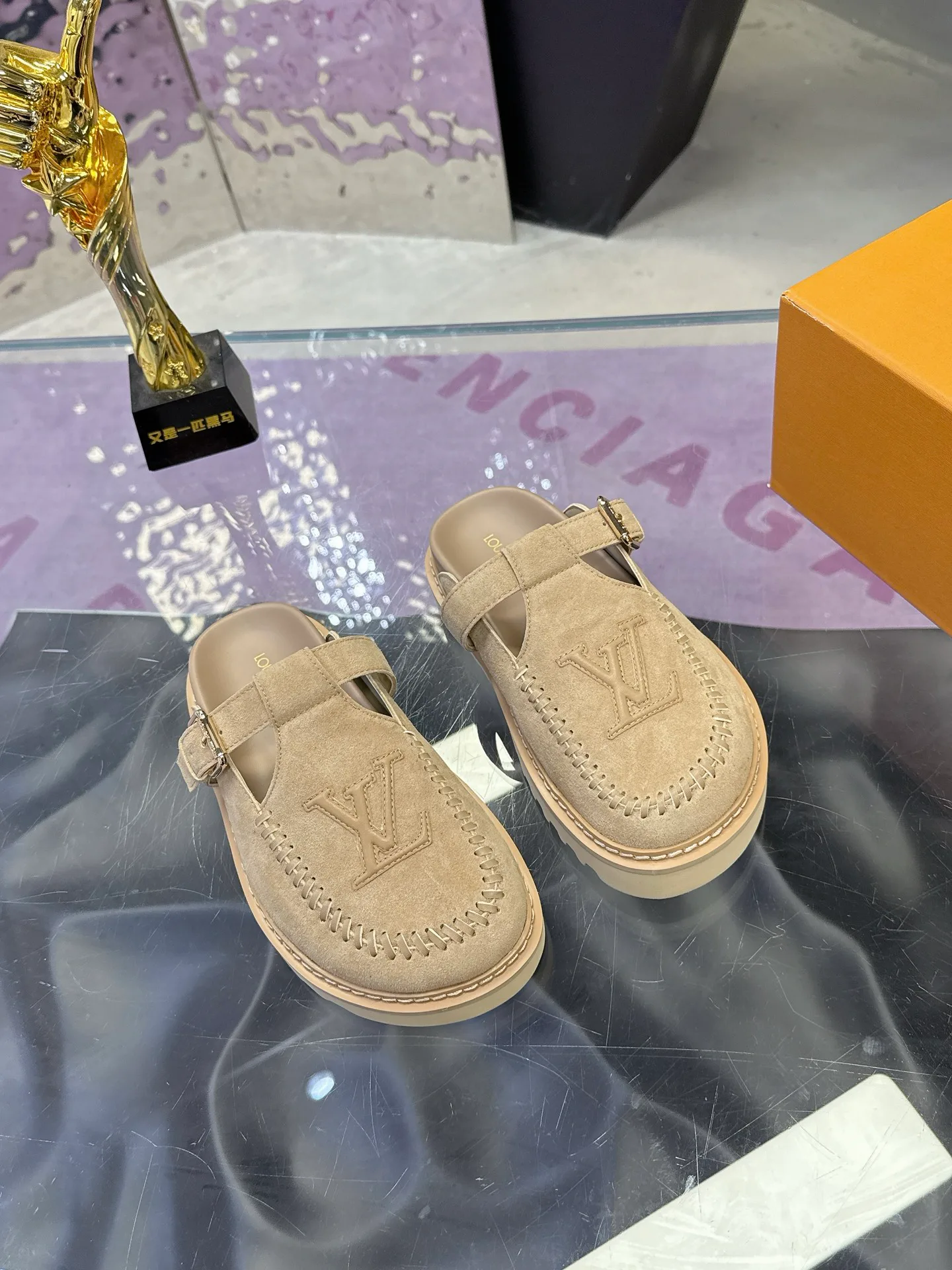 Мюли И Сабо Женские Louis Vuitton 17530470