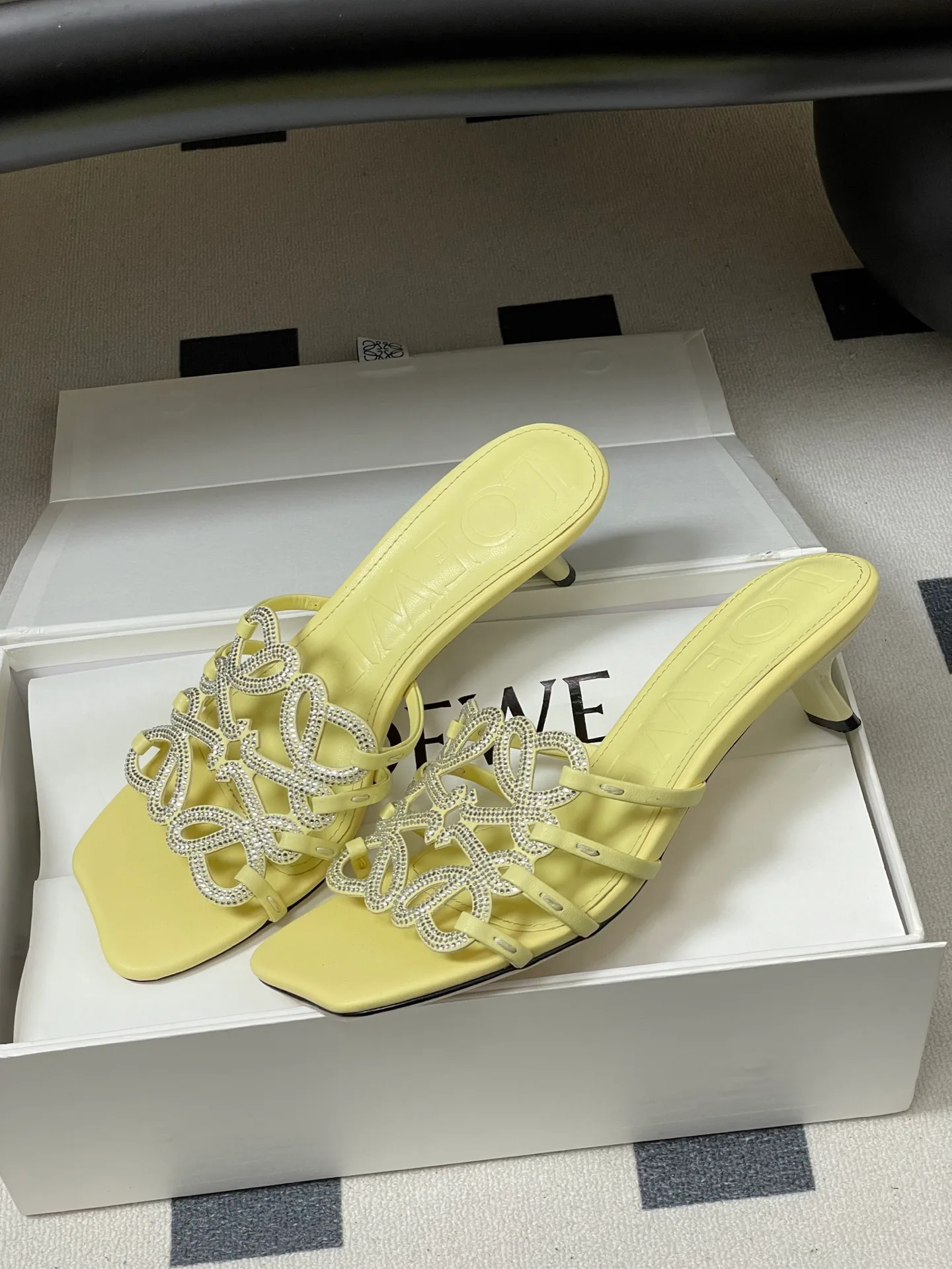Босоножки Женские Loewe 11464060