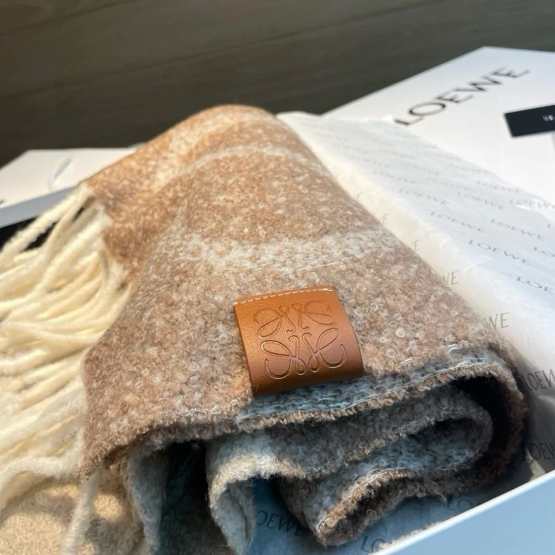 Шарфы Loewe 386928