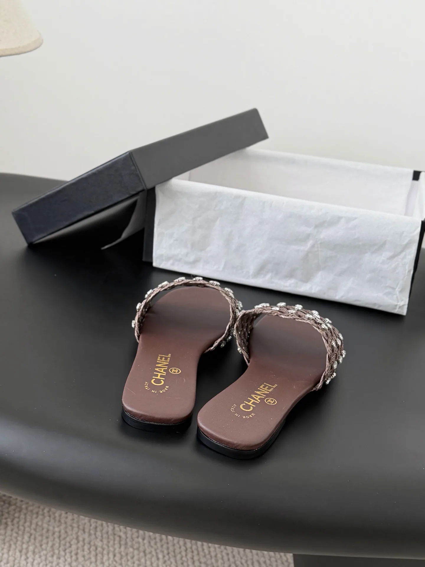 Шлепанцы Женские Chanel 10957688