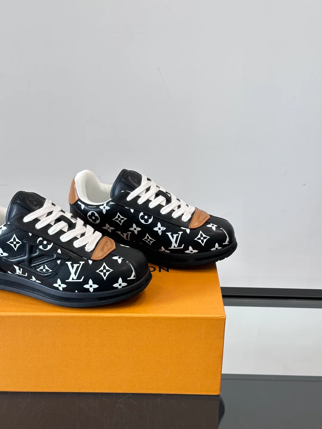 Кроссовки Мужские Louis Vuitton 55642