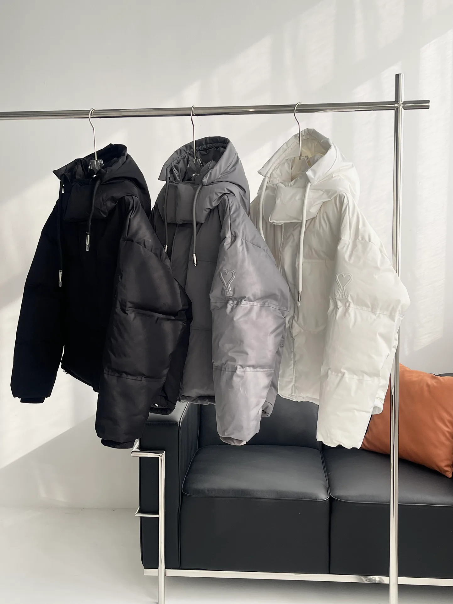 Куртки Женские Ami Paris 2996