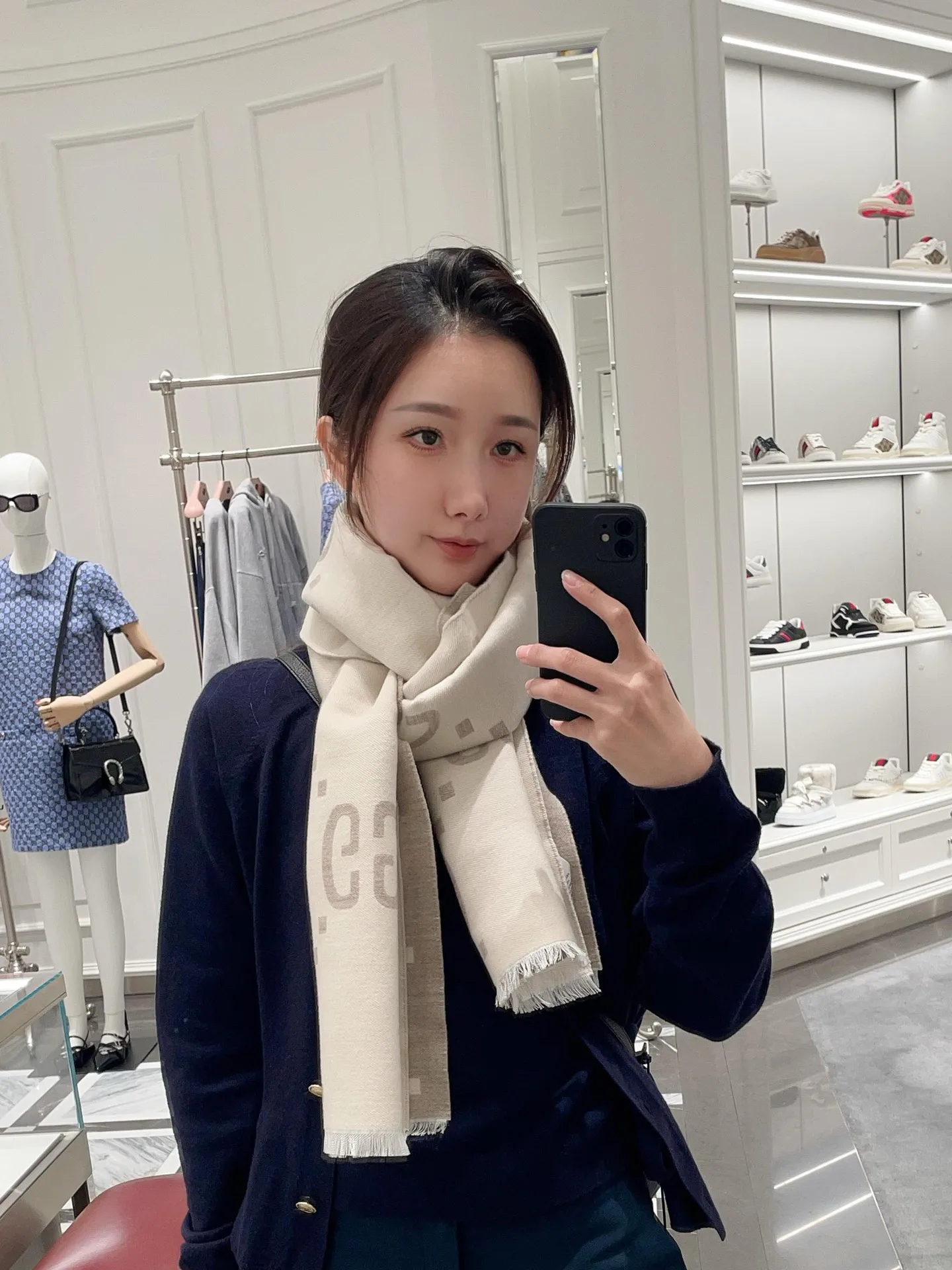 Шарфы Gucci 1747
