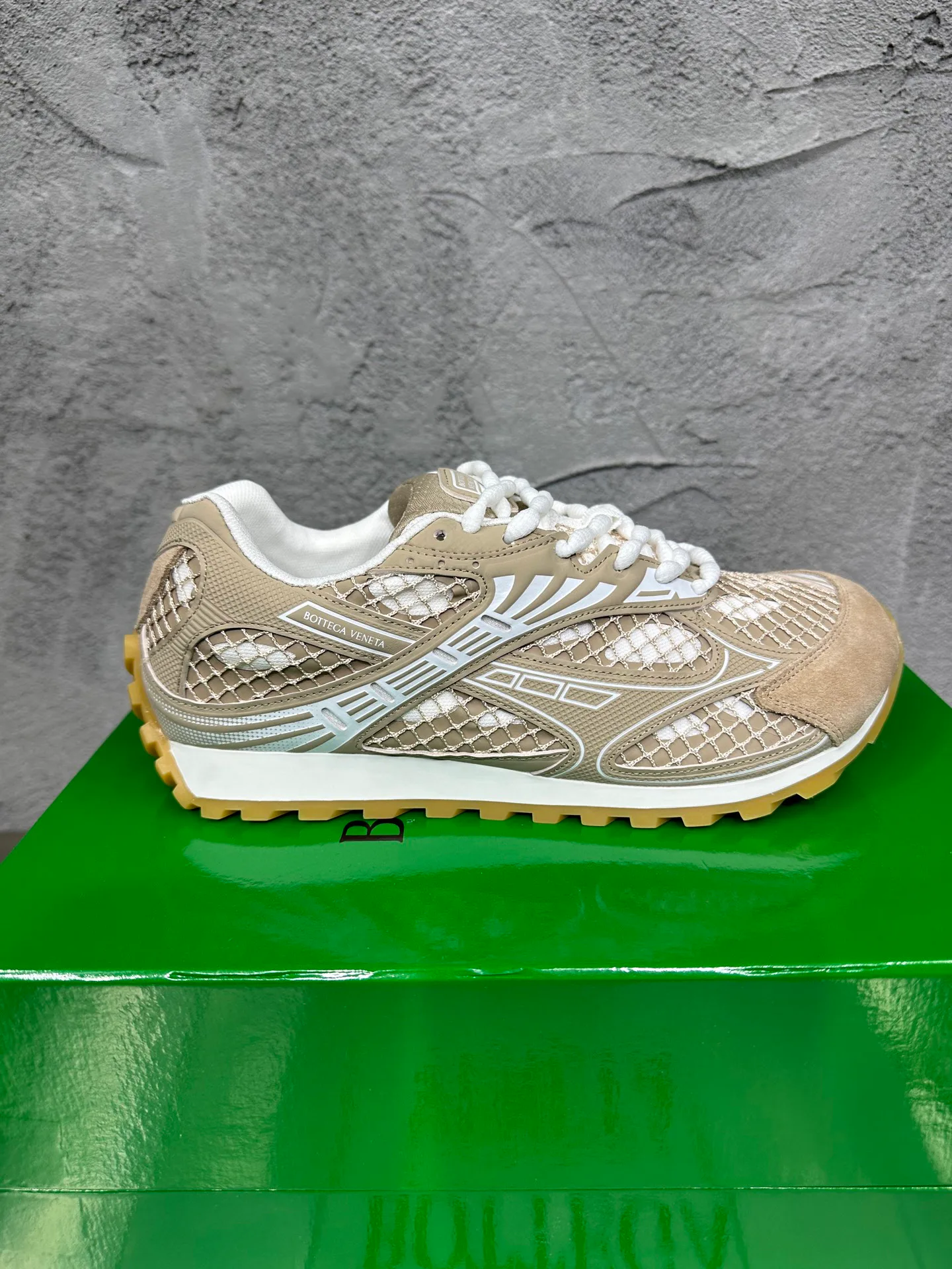 Кроссовки Женские Bottega Veneta 1885530