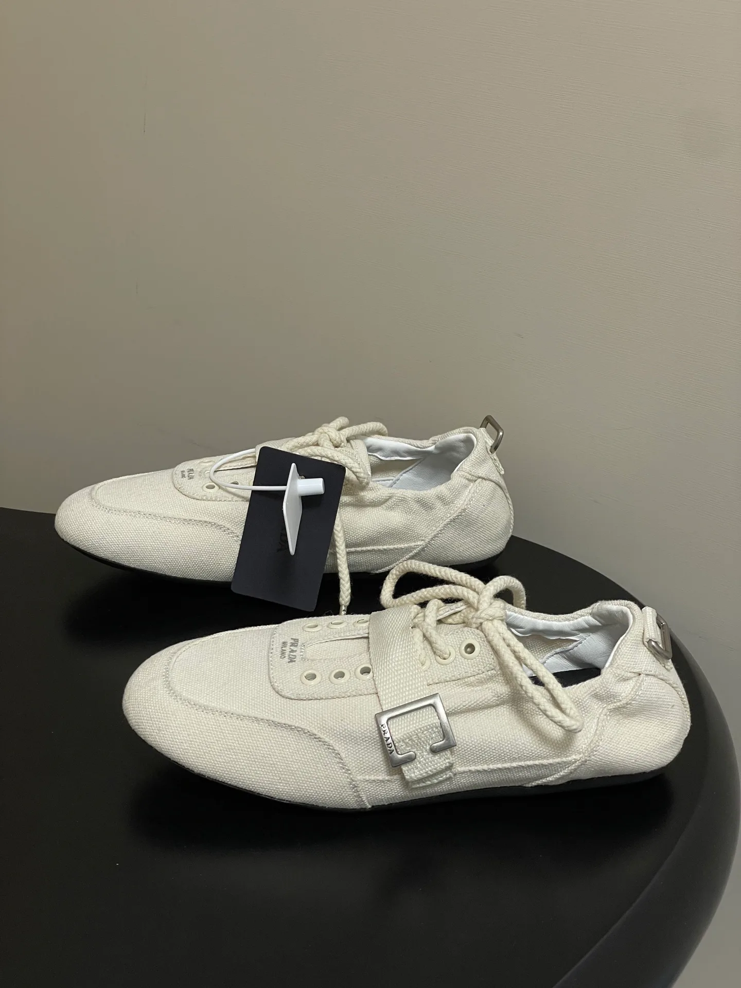 Кроссовки Женские Prada 12880089