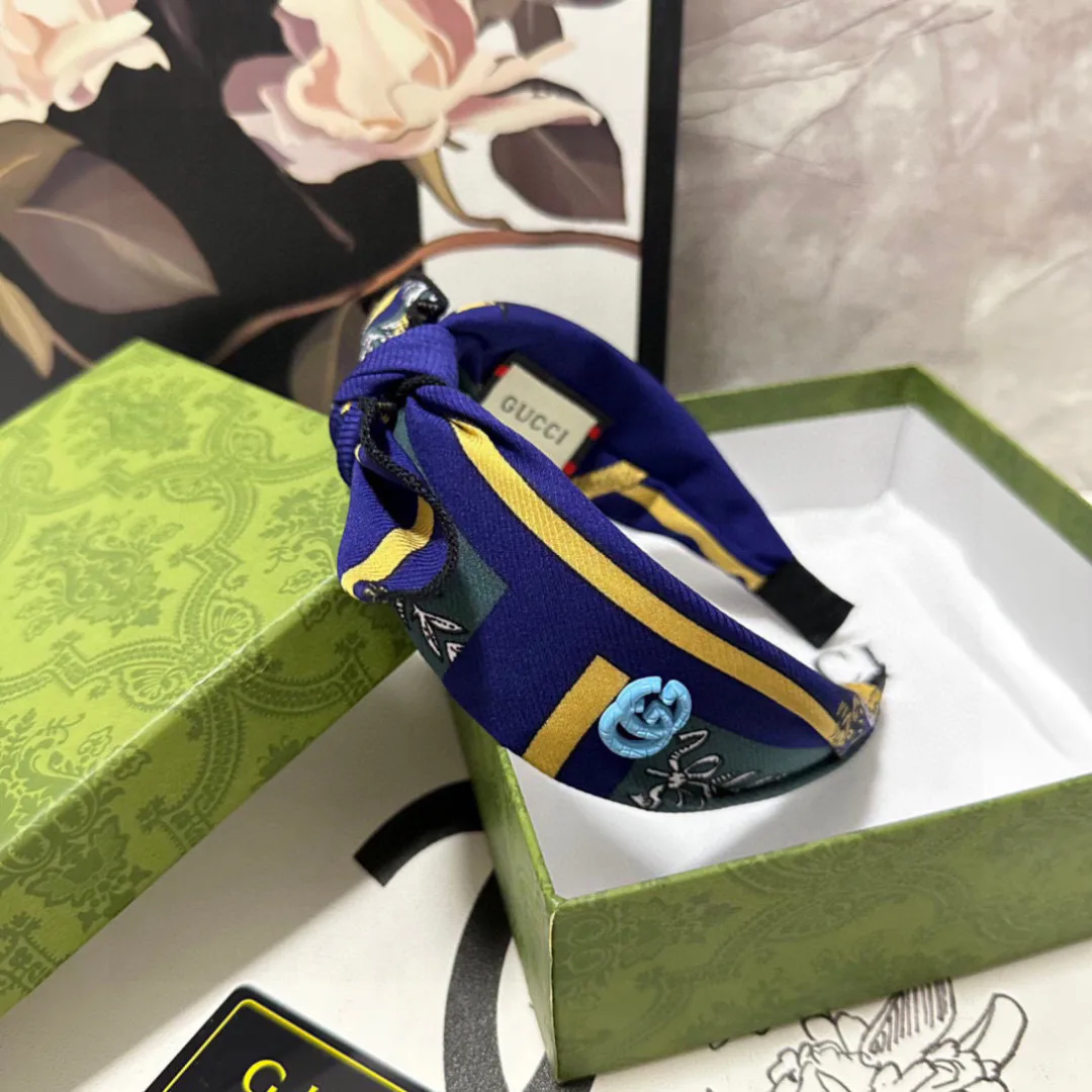 Головные Уборы Gucci 11469216