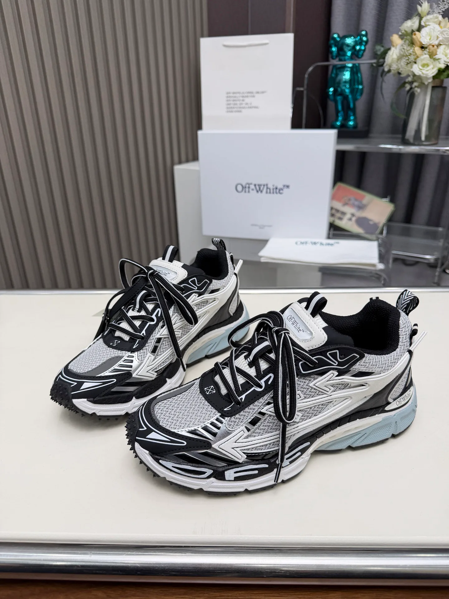 Кроссовки Женские Off-White 651219